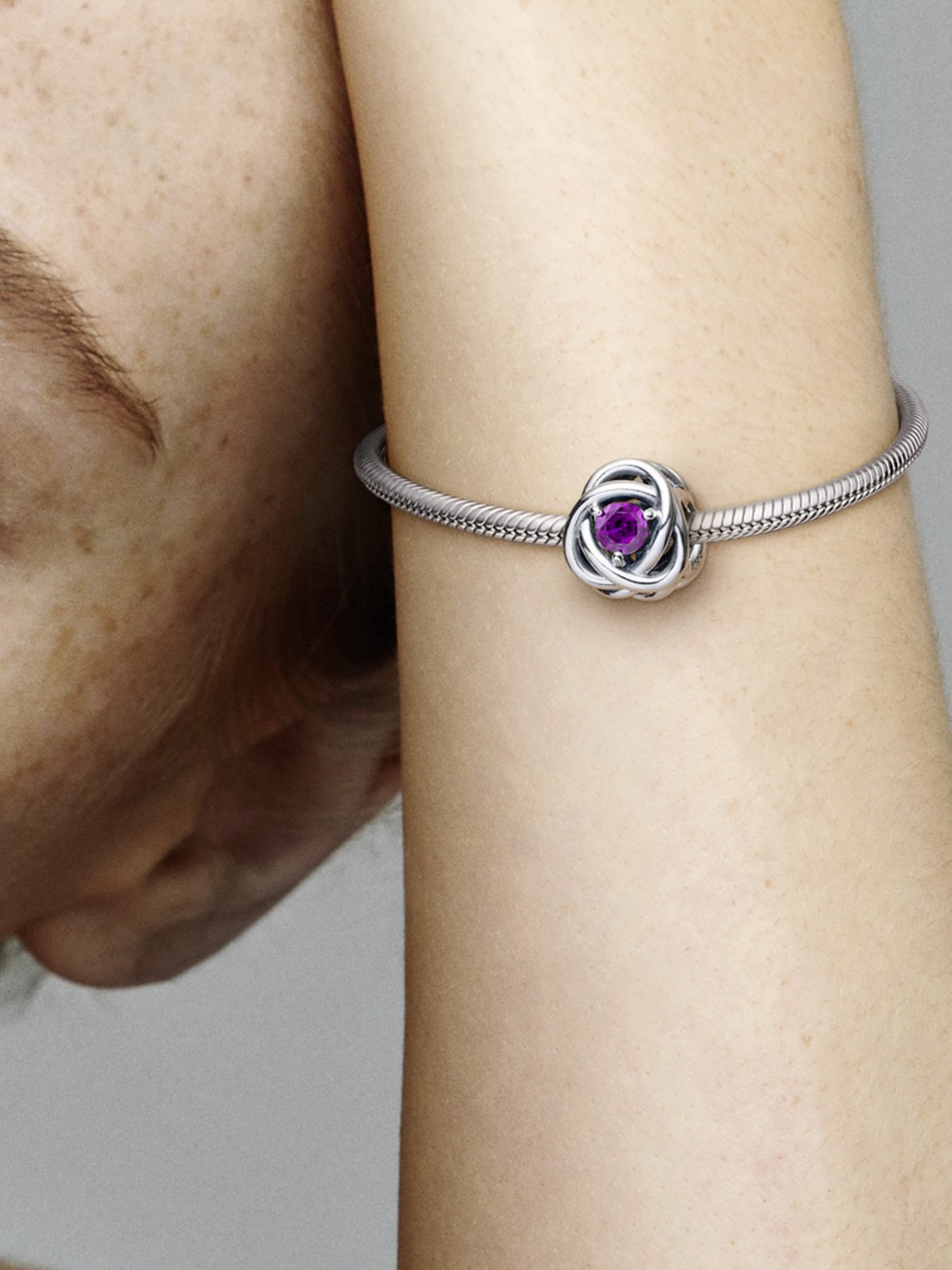 Класичні PANDORA Moments модель 790065C02 Фото