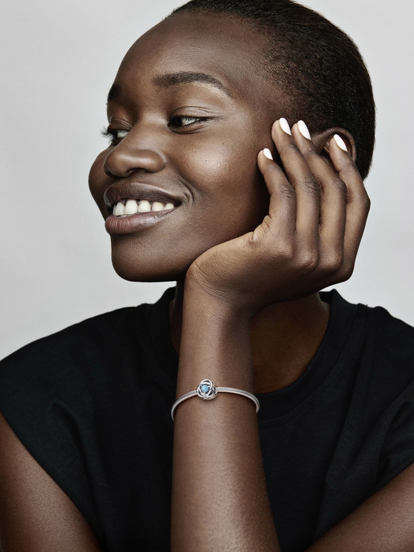 Класичні PANDORA Moments модель 790064C02 Фото