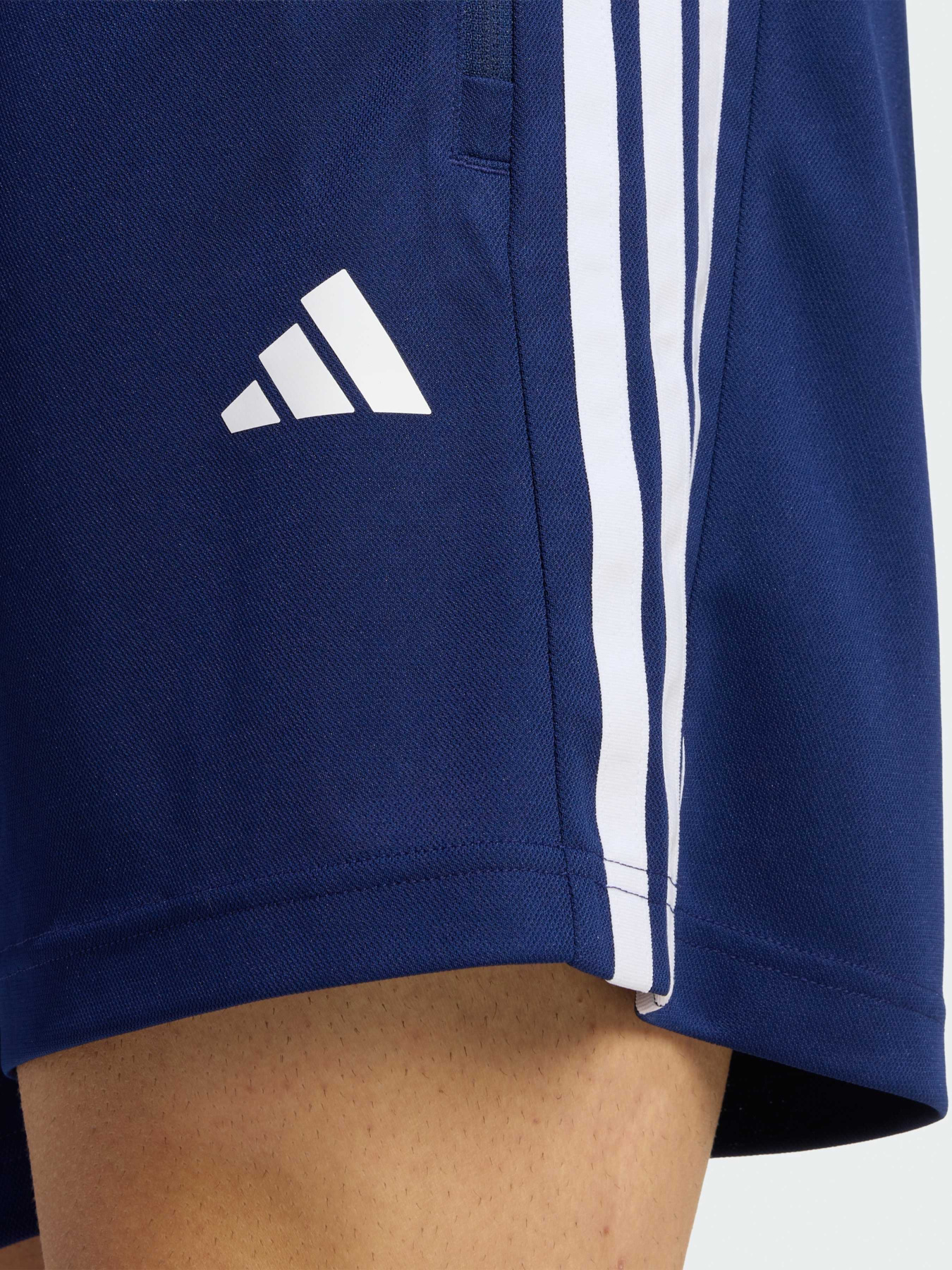 Шорты Adidas Adidas Essentials модель KD0694 Фото