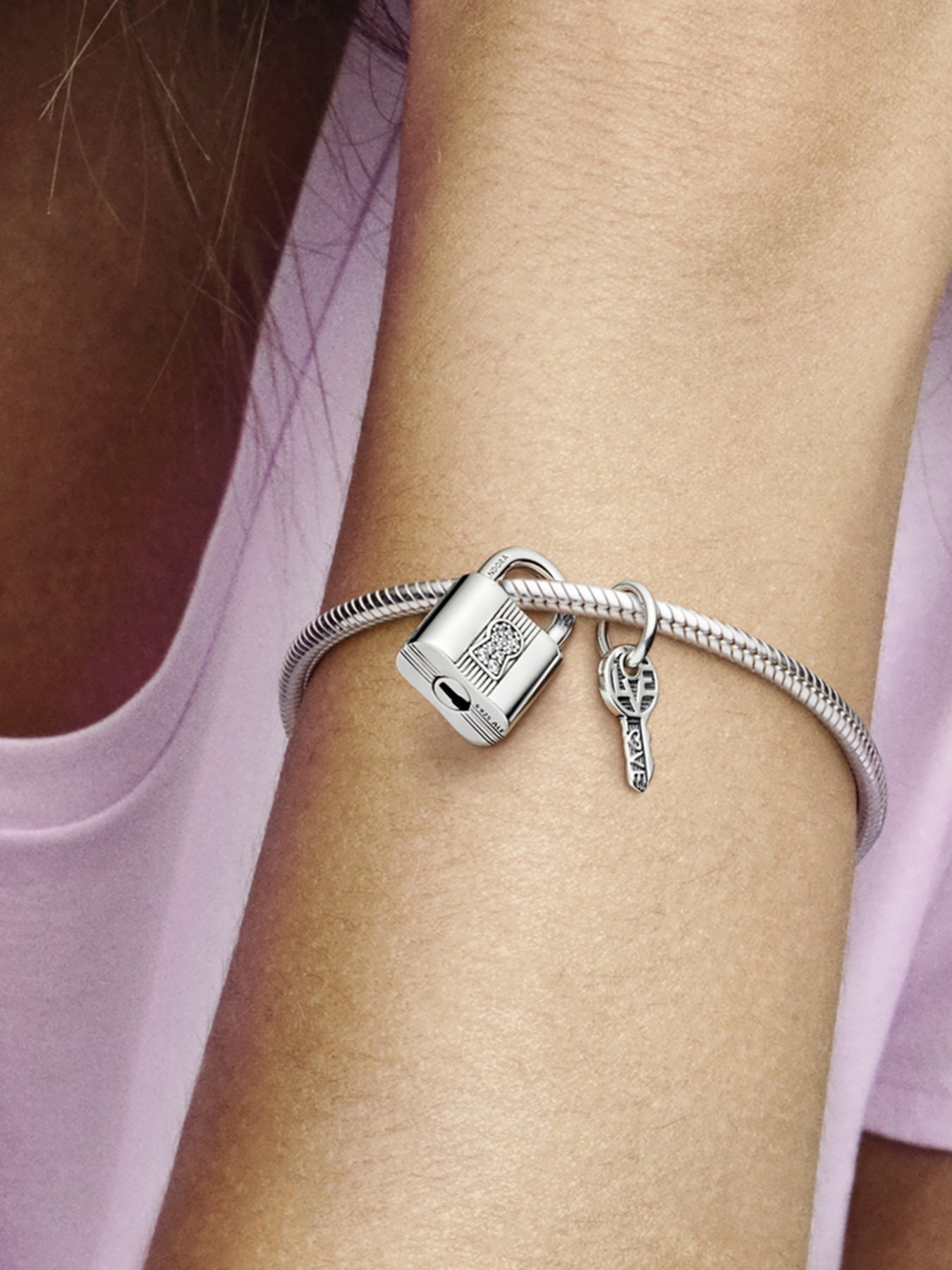 Класичні PANDORA Moments модель 790088C01 Фото