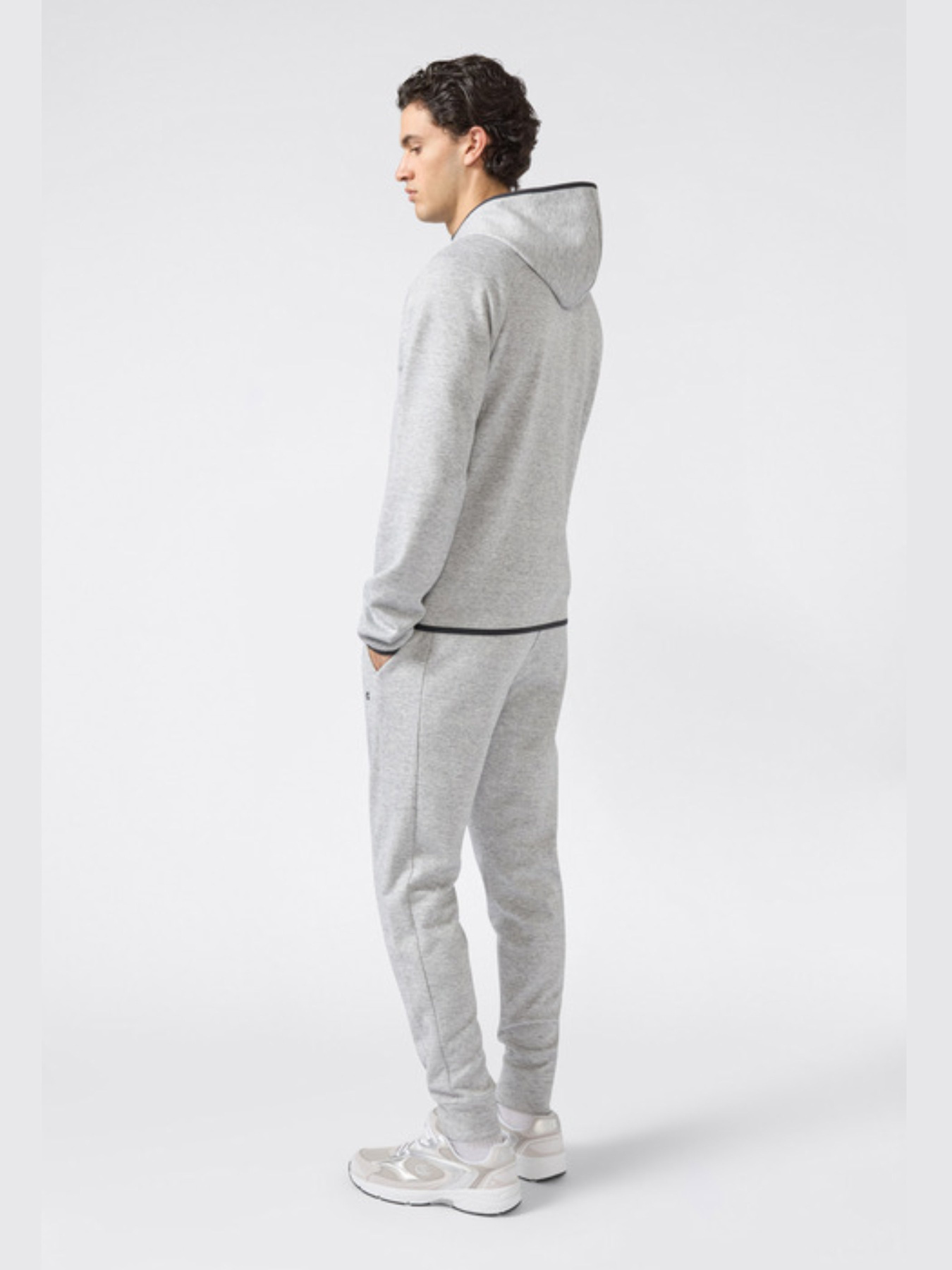 Костюмы Champion модель 221657-EM021 Фото