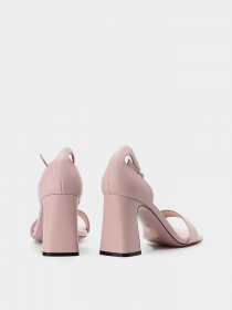 Босоніжки LeBERDES модель 00000014420 Фото