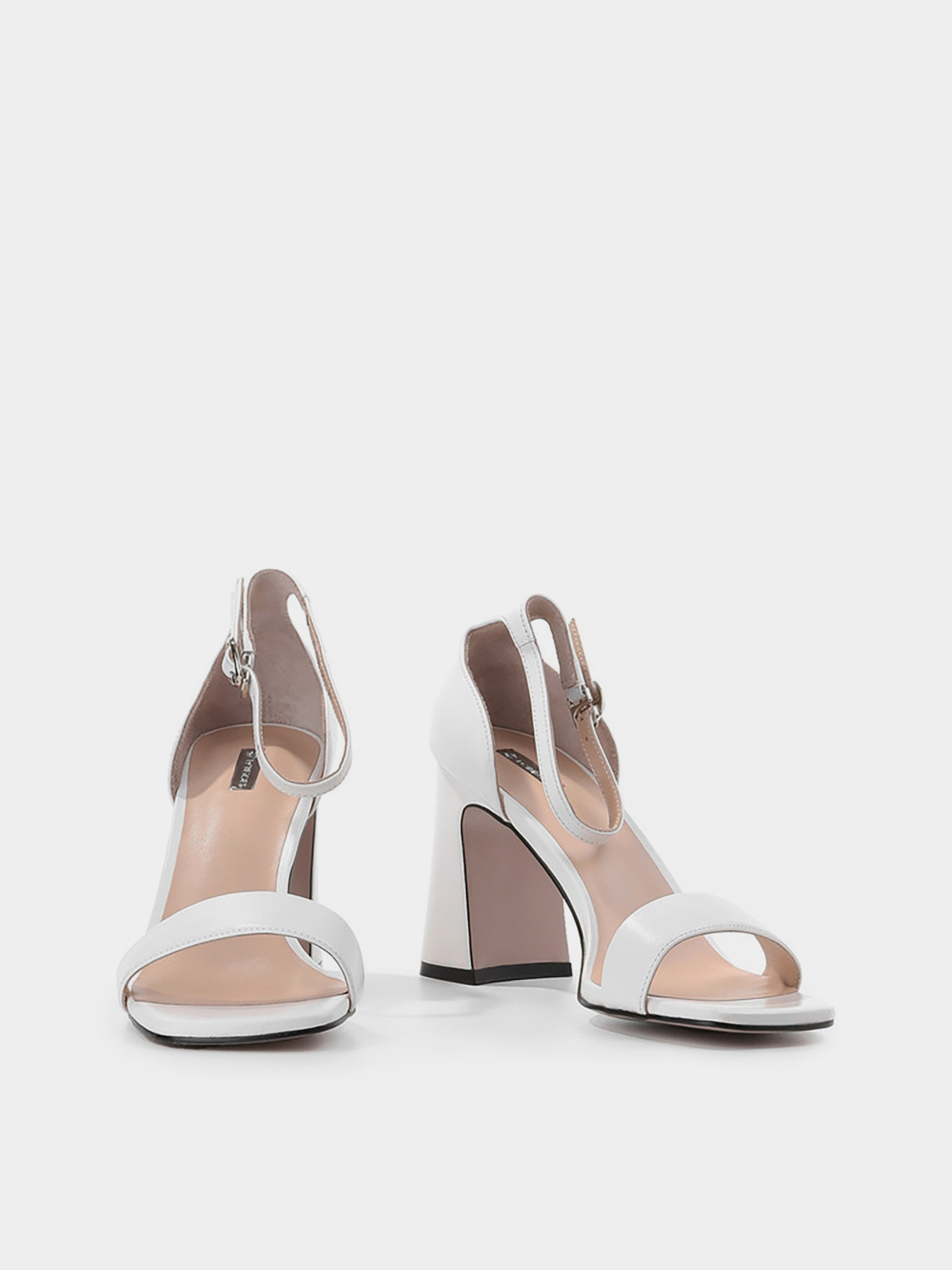 Босоніжки LeBERDES модель 00000014422 Фото