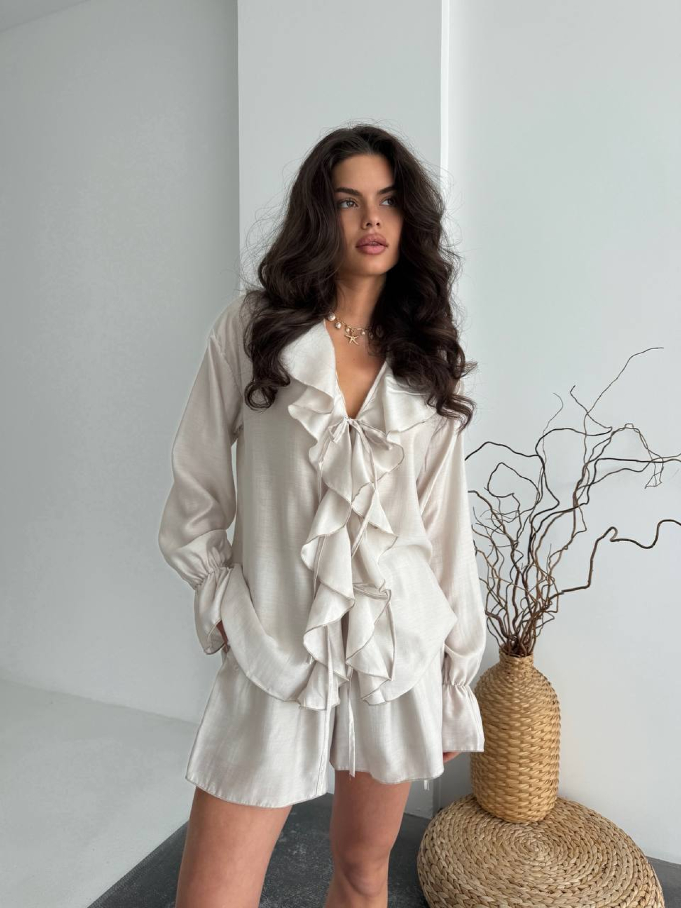 Костюми Uaclothes модель like18562-bezhevj Костюми Uaclothes модель like18562-bezhevj Фото