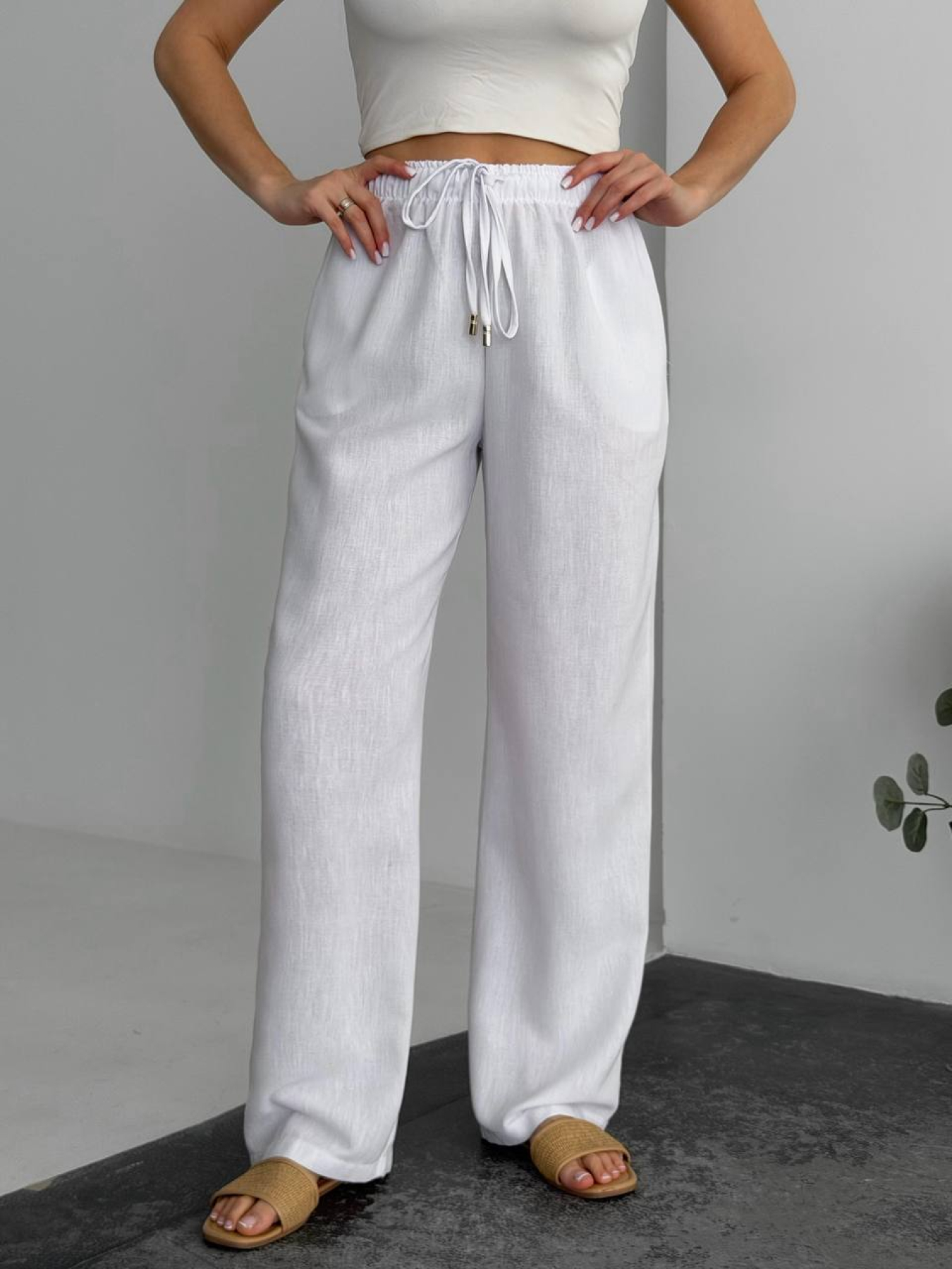 Штани Uaclothes модель like18438-belj Штани Uaclothes модель like18438-belj Фото