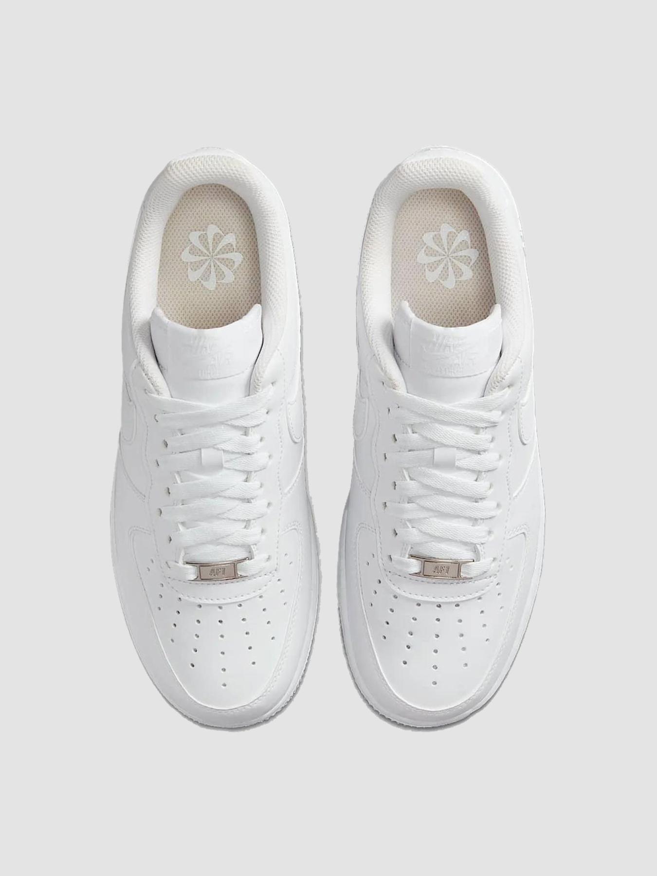 Кросівки NIKE Air Force 1 07 Next Nature White модель DC9486-112 Кросівки NIKE Air Force 1 07 Next Nature White модель DC9486-112 Фото