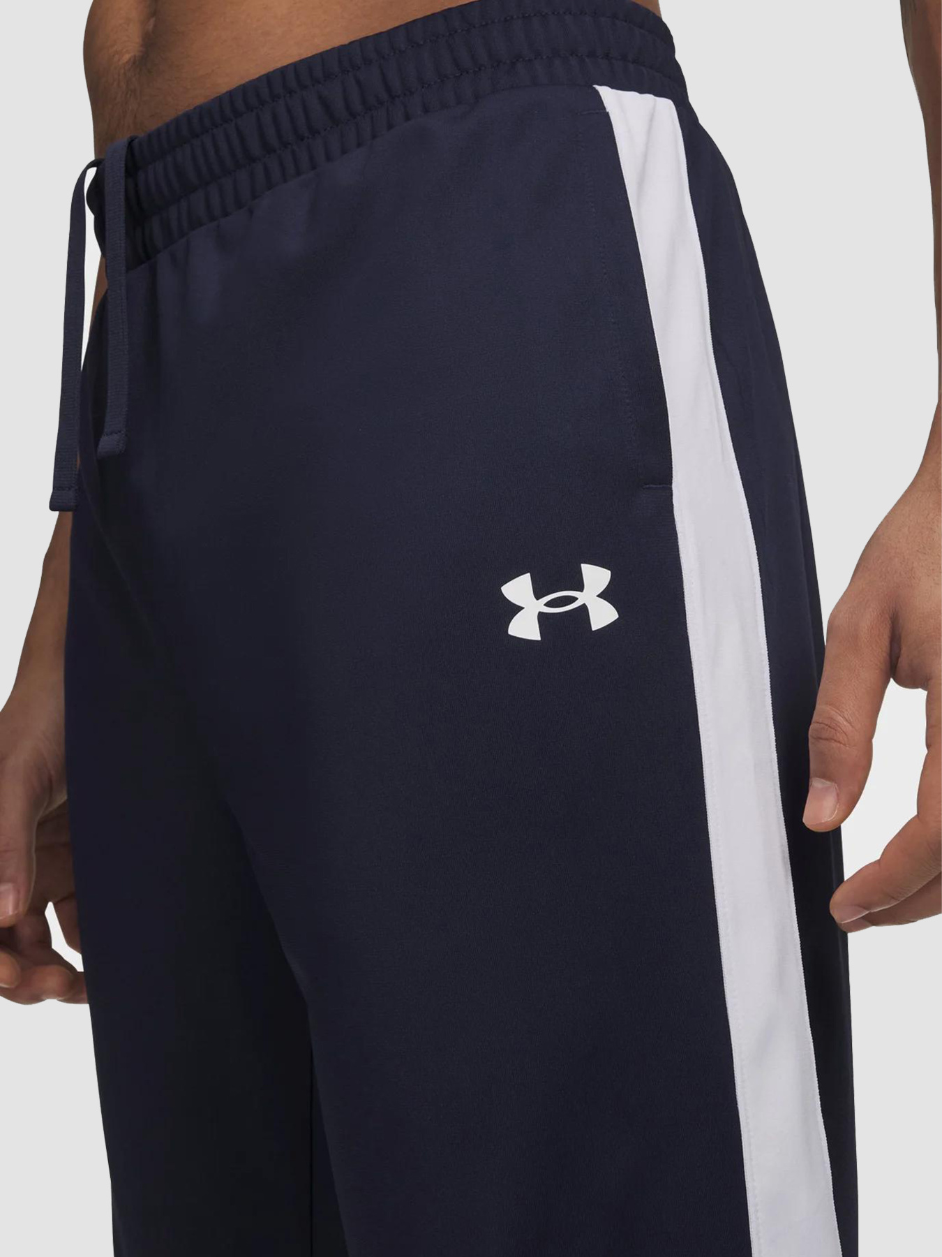 Костюмы Under Armour Emea Tracksuit Novelty-Blu модель 6009355-410 Фото