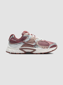 Кросівки NIKE V5 Rnr Wmns модель HQ7901-200 Фото