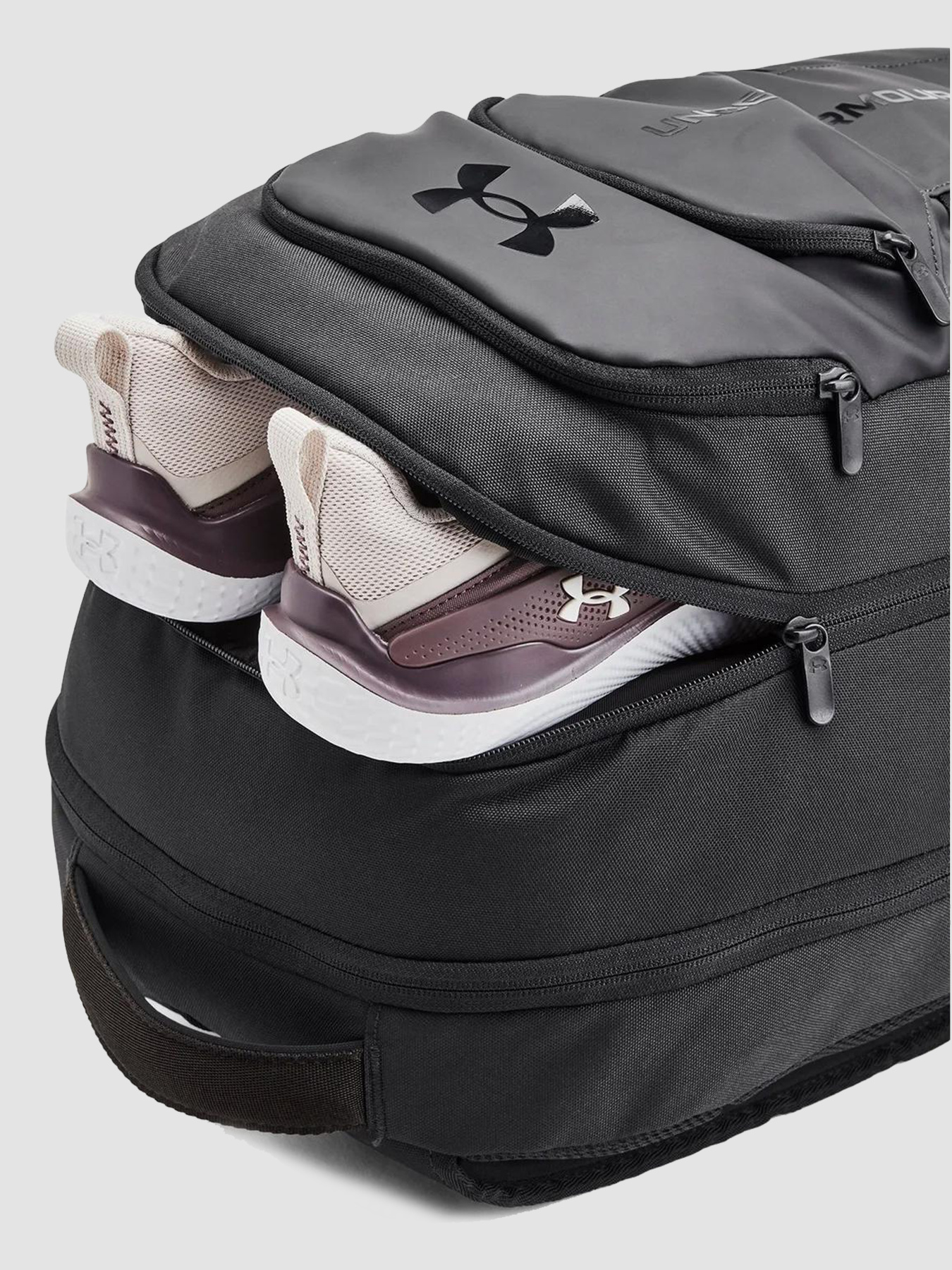 Рюкзаки Under Armour UA Hustle 6.0 Pro BP модель 1384671-001 Рюкзаки Under Armour UA Hustle 6.0 Pro BP модель 1384671-001 Фото
