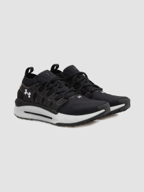 Кросівки Under Armour Phantom X Black модель 6007183-001 Фото