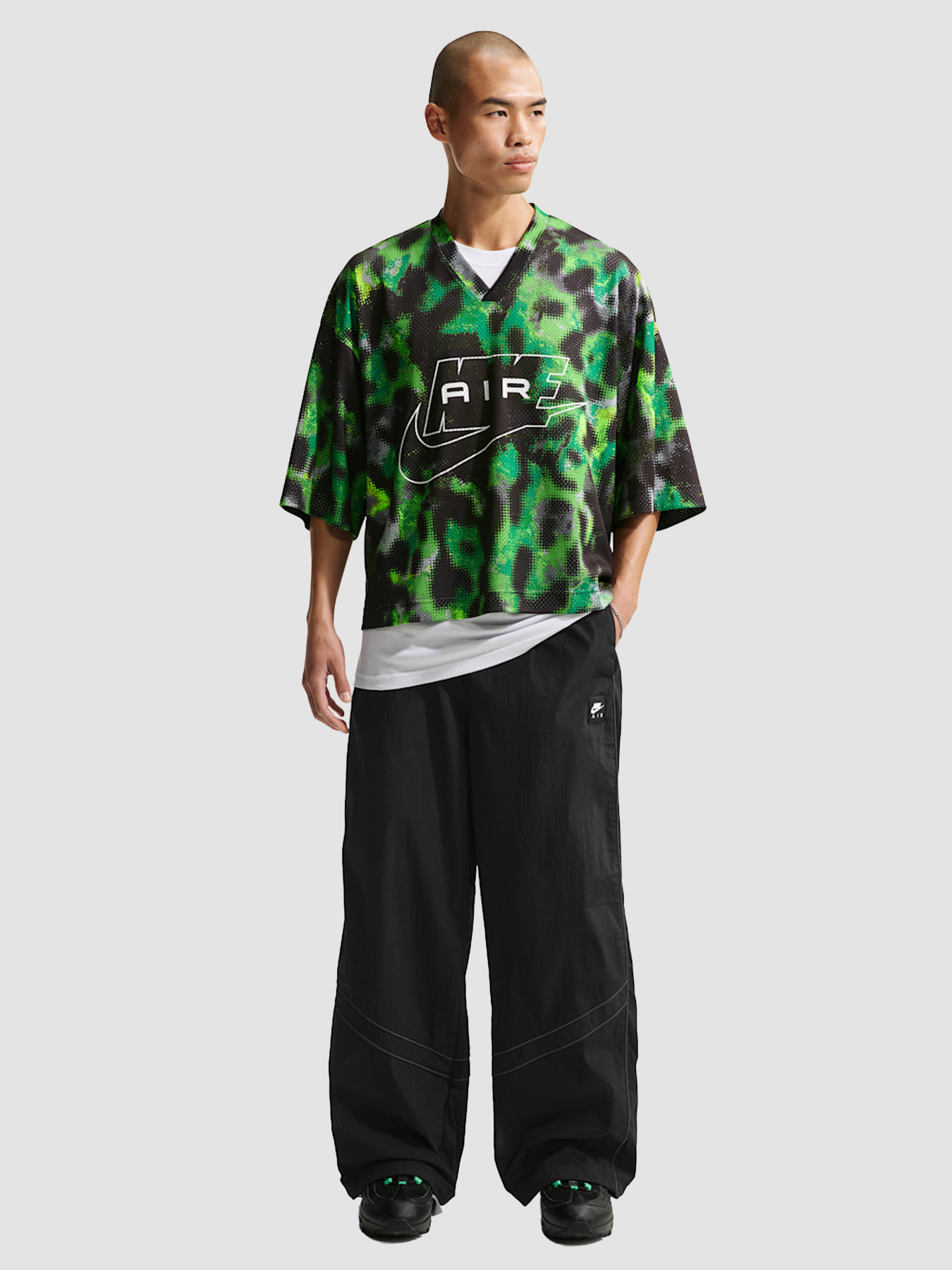 Брюки NIKE Tracksuit Bottoms модель IF1306-010 Брюки NIKE Tracksuit Bottoms модель IF1306-010 Фото