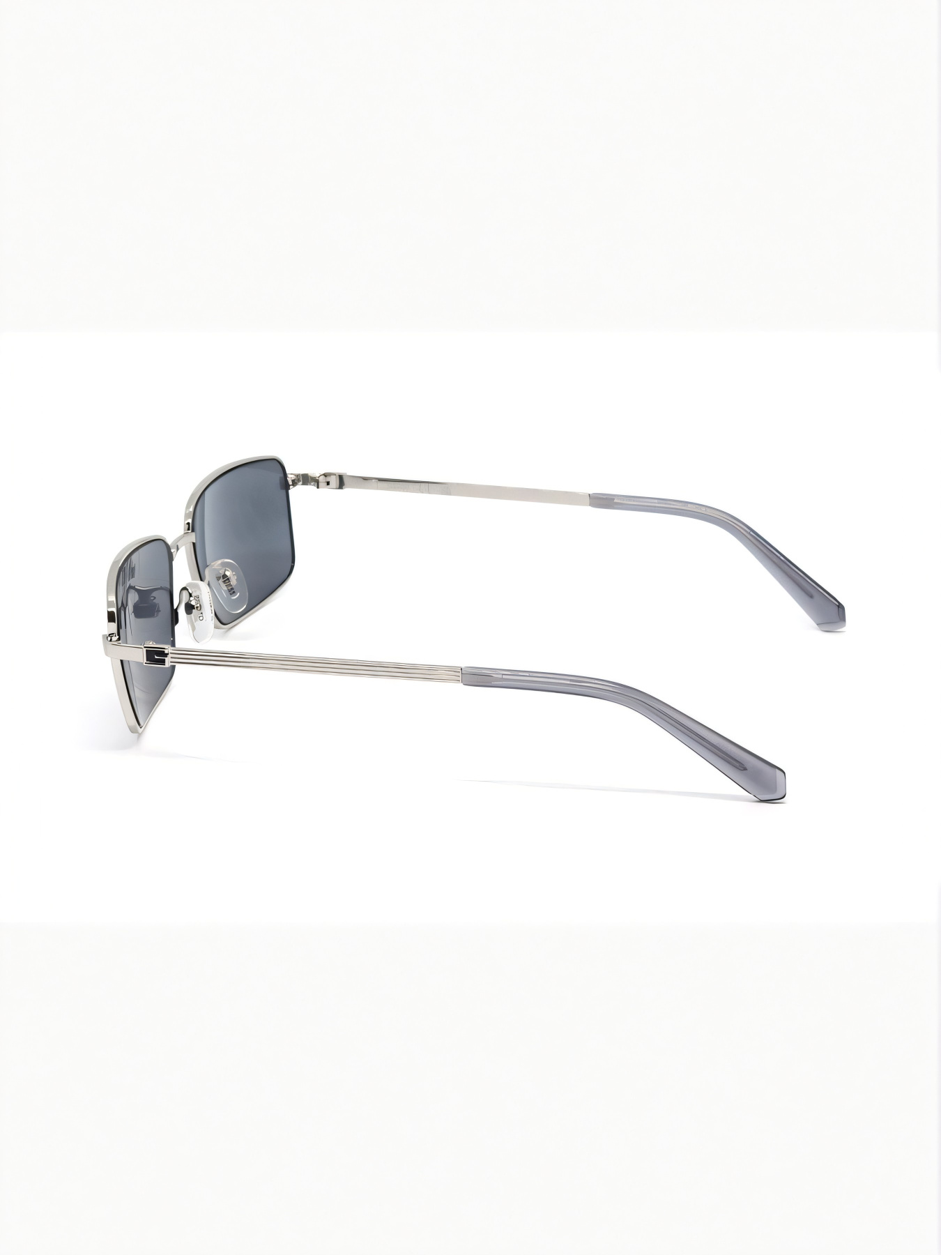 Окуляри GUESS модель E0000543928 Окуляри GUESS модель E0000543928 Фото