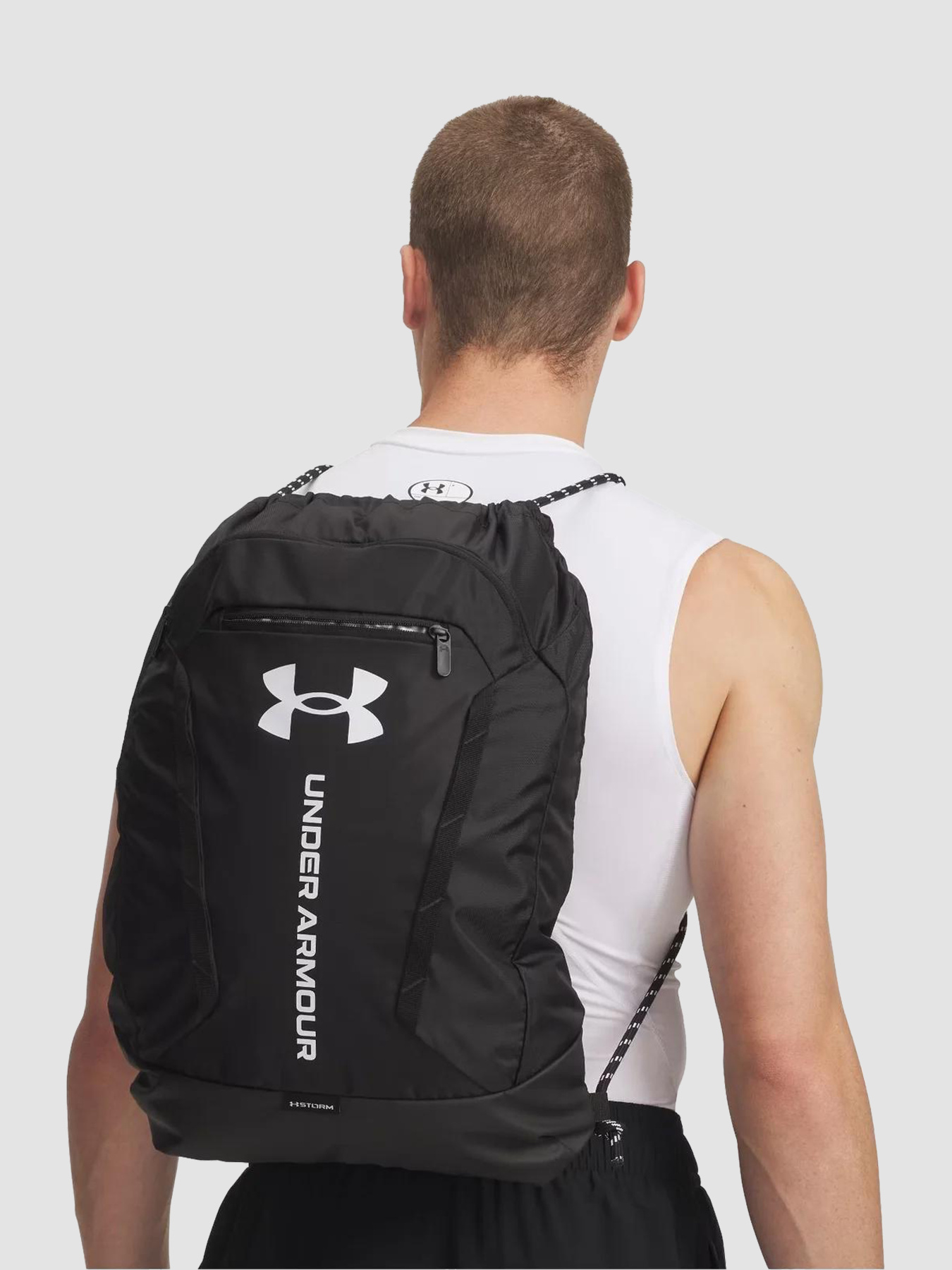 Рюкзаки Under Armour Hustle Sackpack Black модель 6000519-001 Рюкзаки Under Armour Hustle Sackpack Black модель 6000519-001 Фото