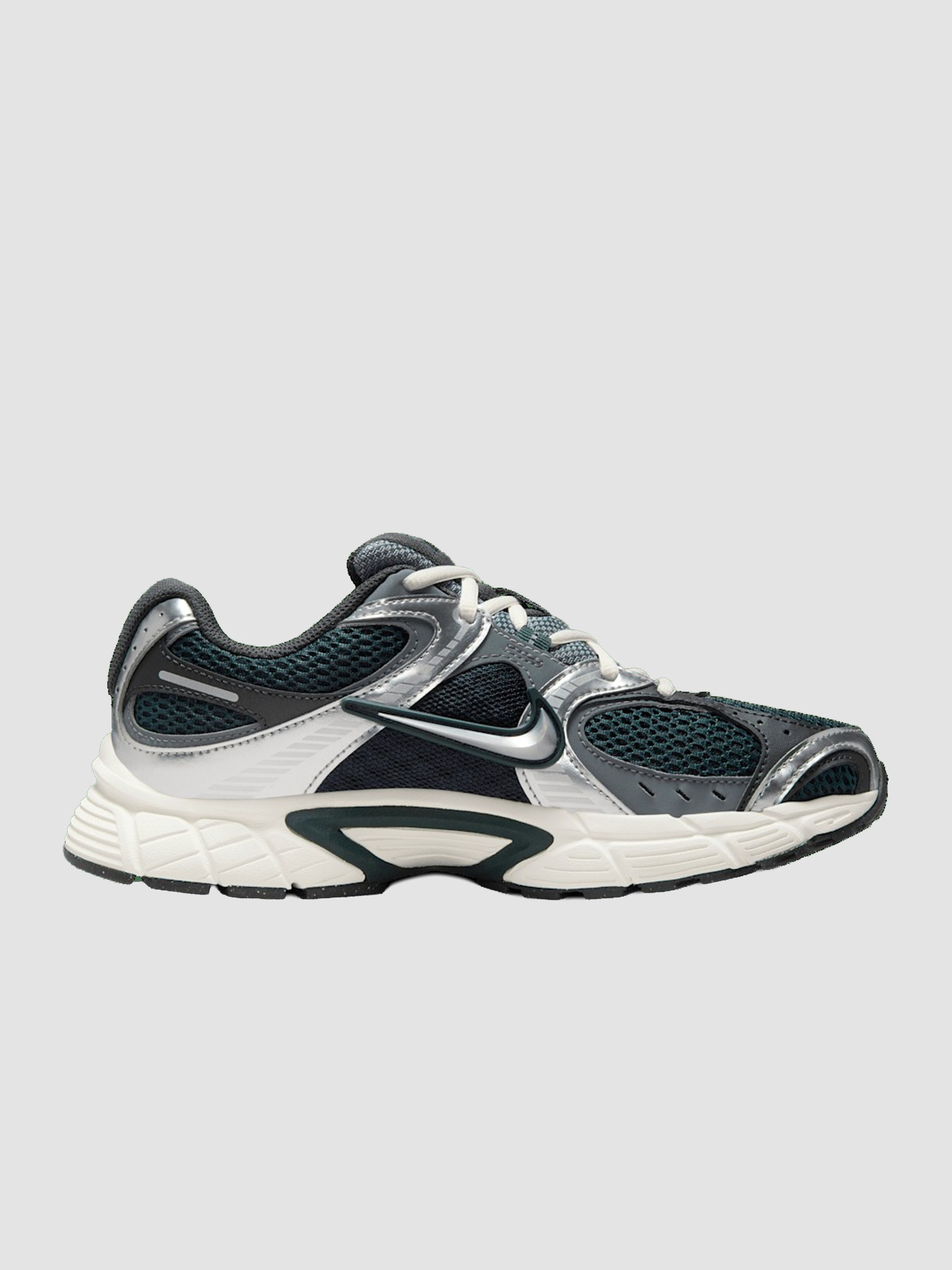 Кроссовки NIKE V5 Rnr модель HQ7901-300 Кроссовки NIKE V5 Rnr модель HQ7901-300 Фото
