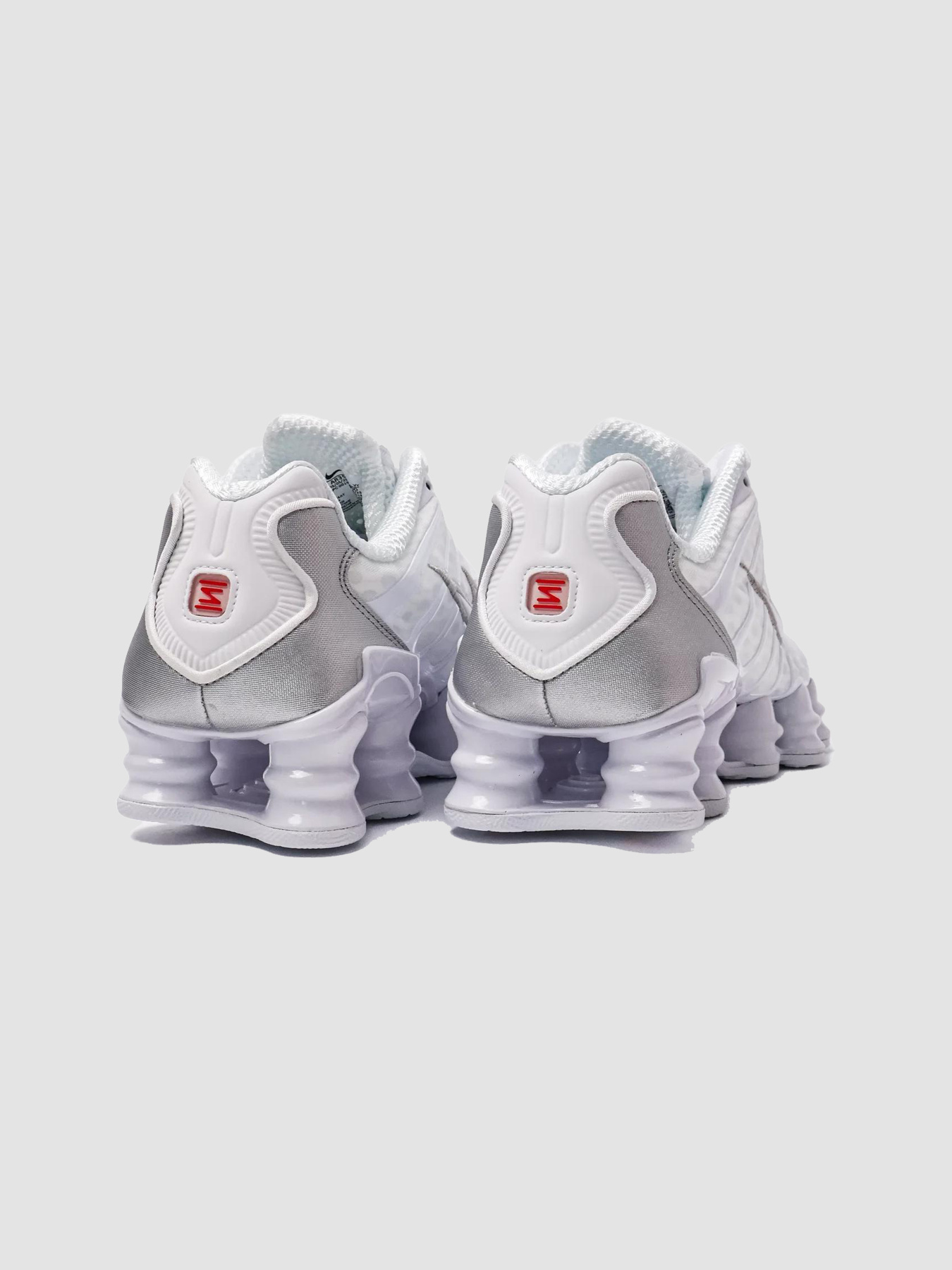 Кроссовки NIKE W Shox Tl White модель AR3566-100 Кроссовки NIKE W Shox Tl White модель AR3566-100 Фото