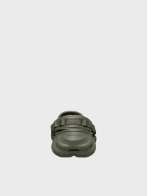 Шльопанці Crocs модель 207937OLI Фото