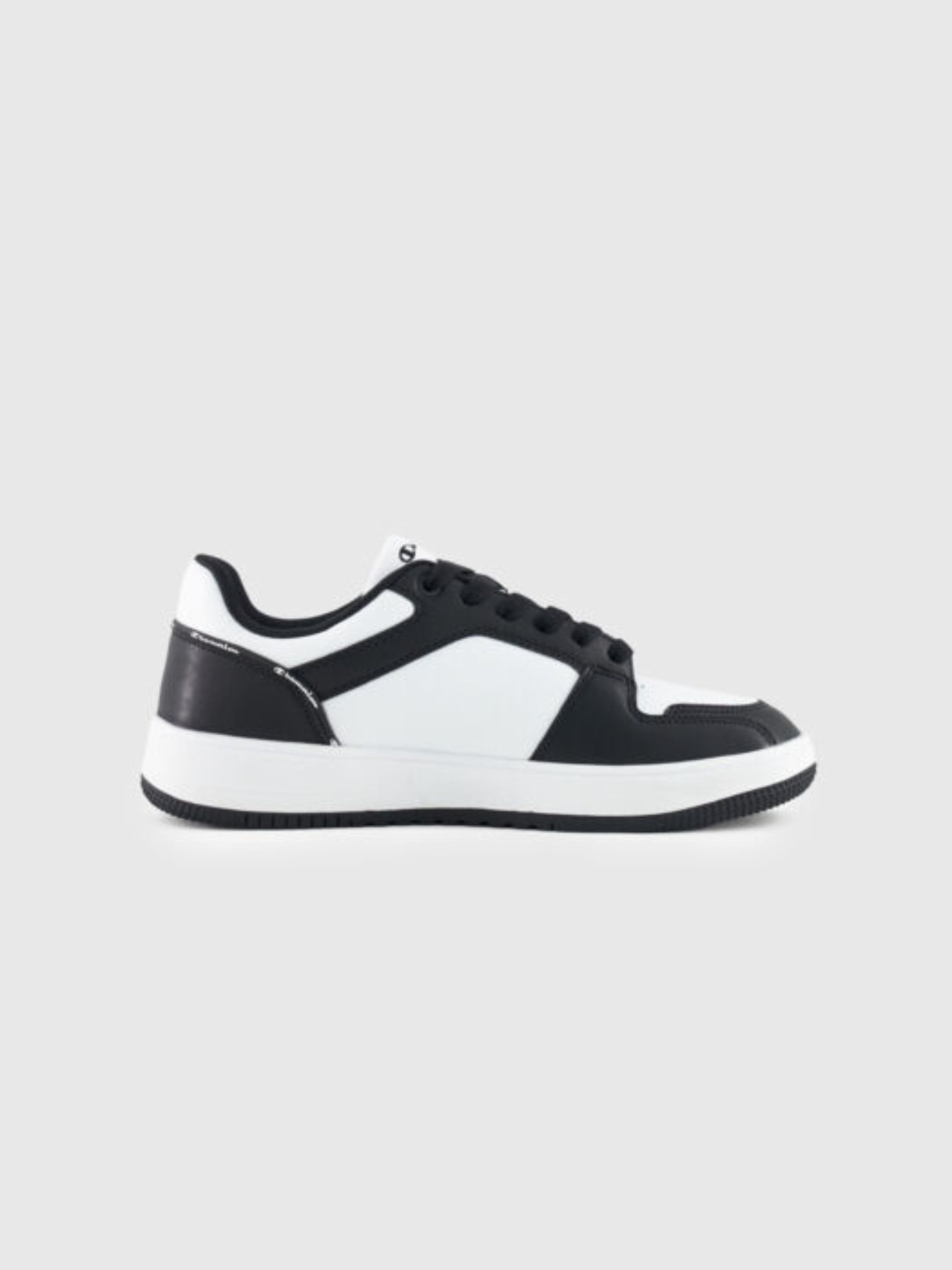 Кроссовки Champion RD18 2.0 LOW Low Cut модель S21906-WW019 Кроссовки Champion RD18 2.0 LOW Low Cut модель S21906-WW019 Фото