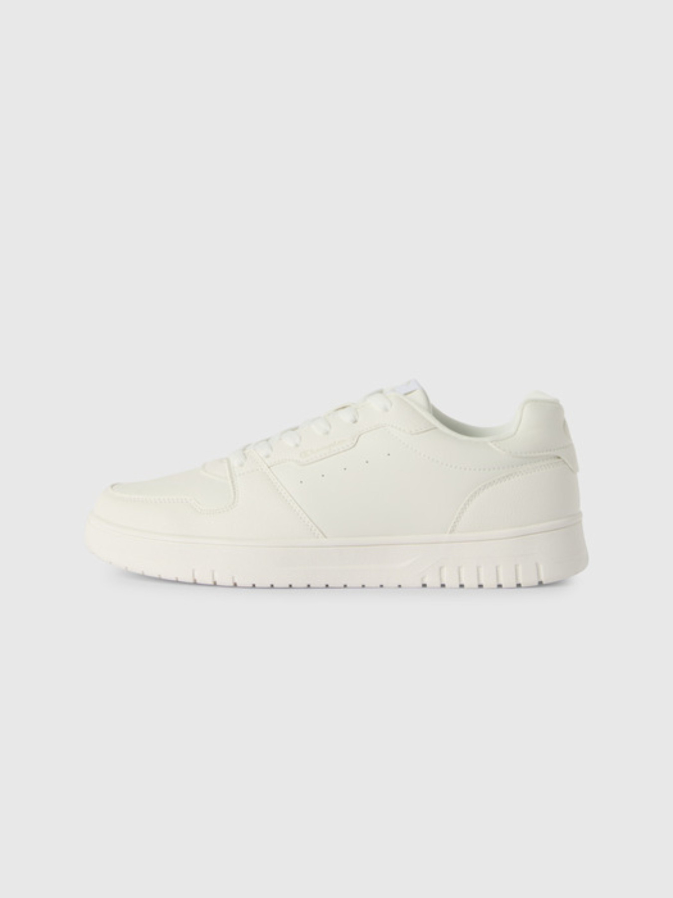 Кроссовки Champion CLY NWM Low Cut модель S22541-WW001 Кроссовки Champion CLY NWM Low Cut модель S22541-WW001 Фото
