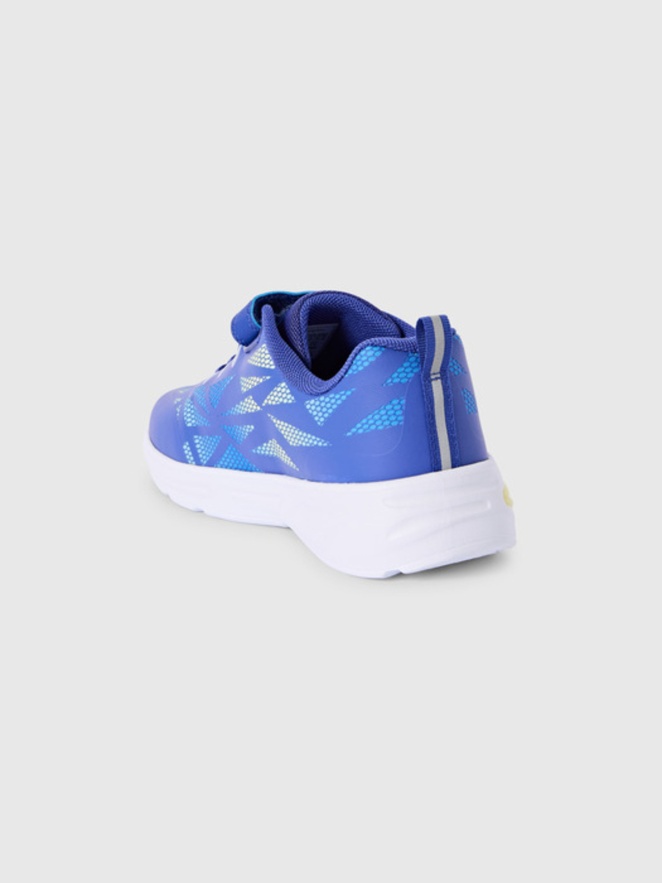 Кроссовки Champion WAVE TRI B PS Low Cut модель S33227-BS038 Кроссовки Champion WAVE TRI B PS Low Cut модель S33227-BS038 Фото