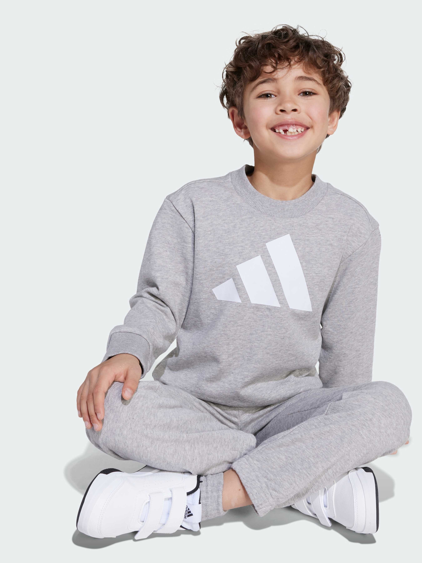 Костюми Adidas Adidas Essentials модель JM0883 Фото