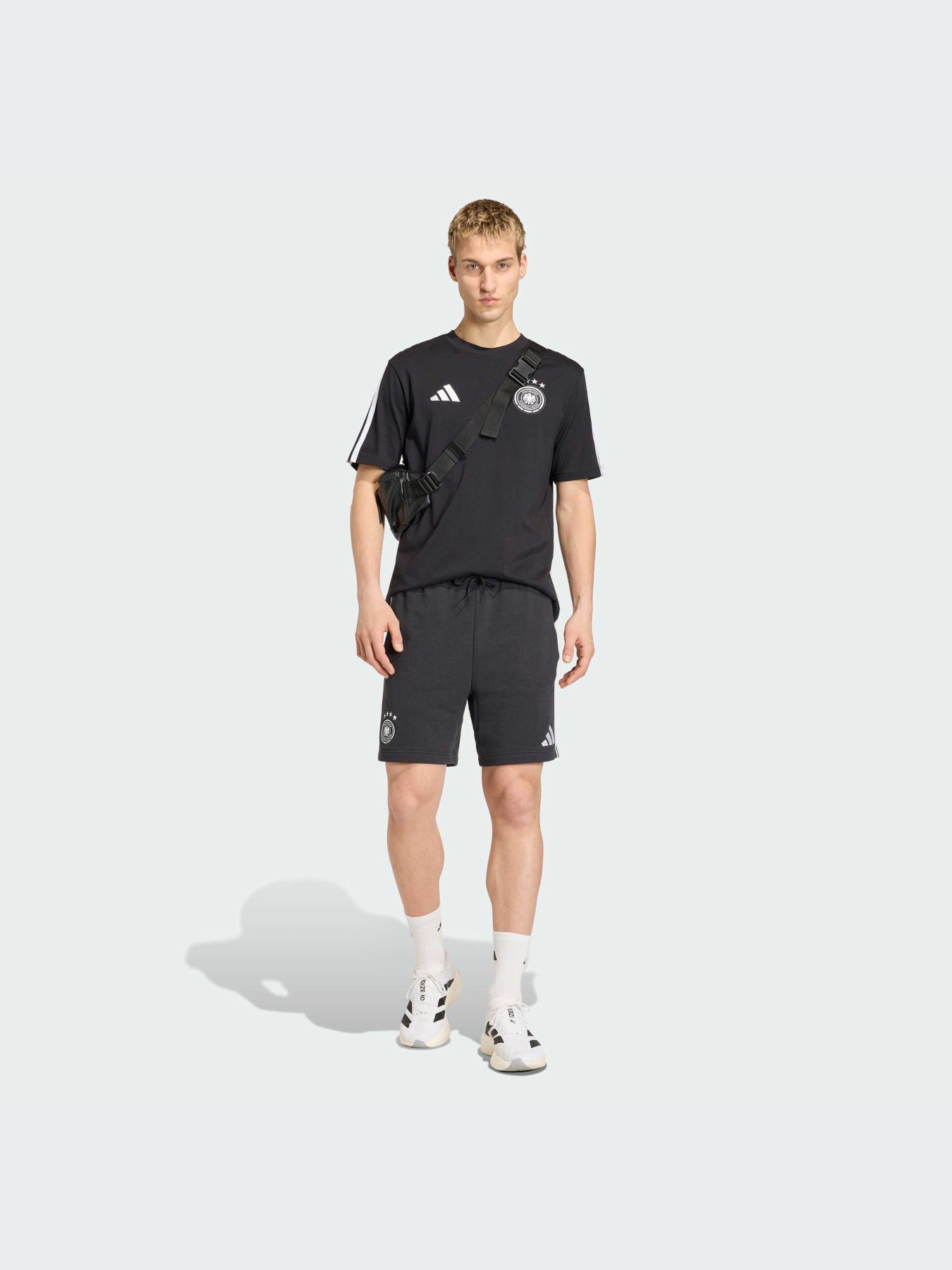 Футболки и поло Adidas модель JZ9352-KZ Футболки и поло Adidas модель JZ9352-KZ Фото