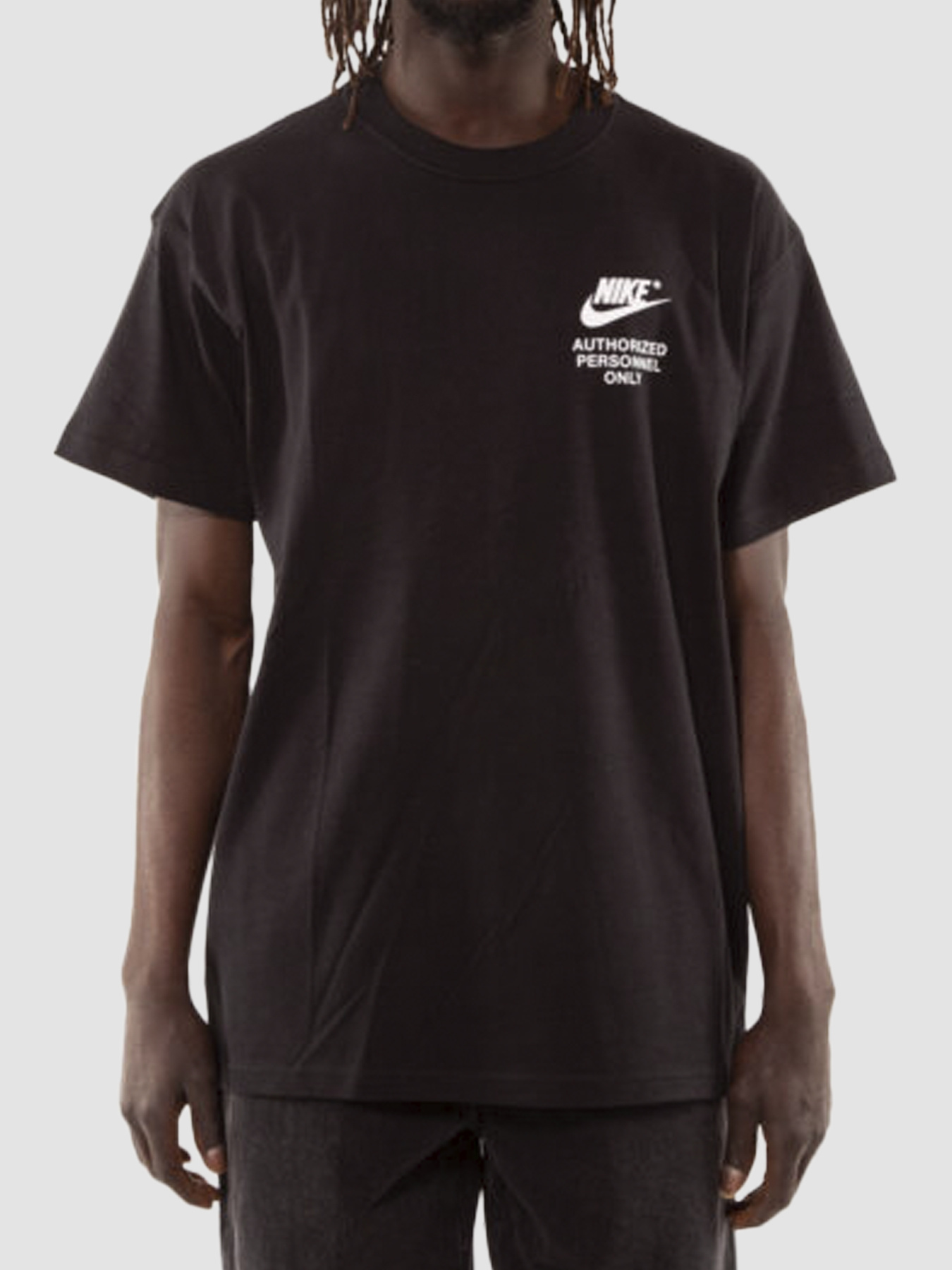 Футболки и поло NIKE Nsw Authrzd Personnel Tee модель DM6427-010 Фото