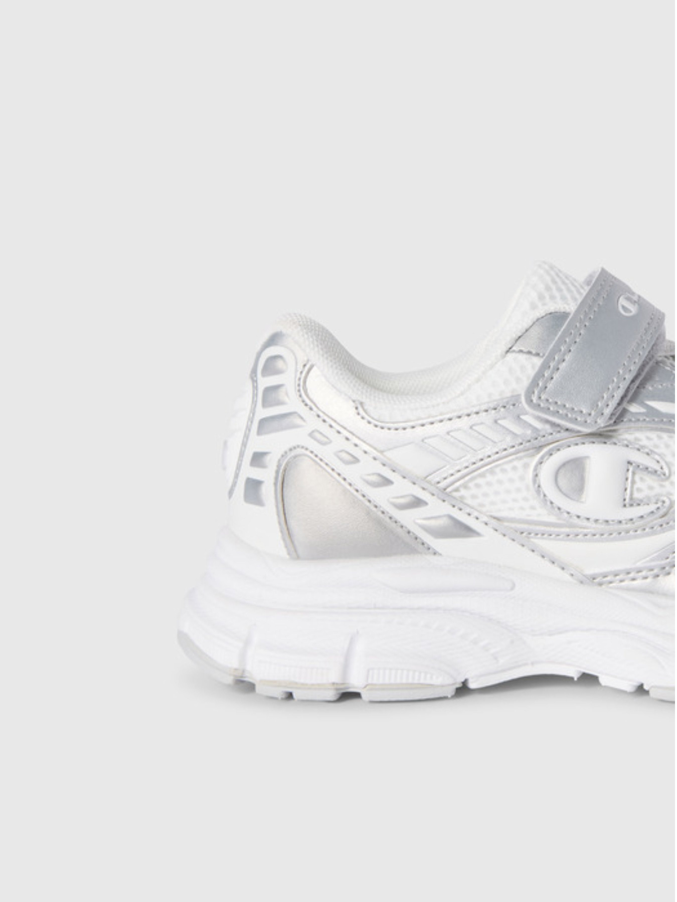 Кроссовки Champion RT25 U PS Low Cut модель S32807-WW015 Кроссовки Champion RT25 U PS Low Cut модель S32807-WW015 Фото