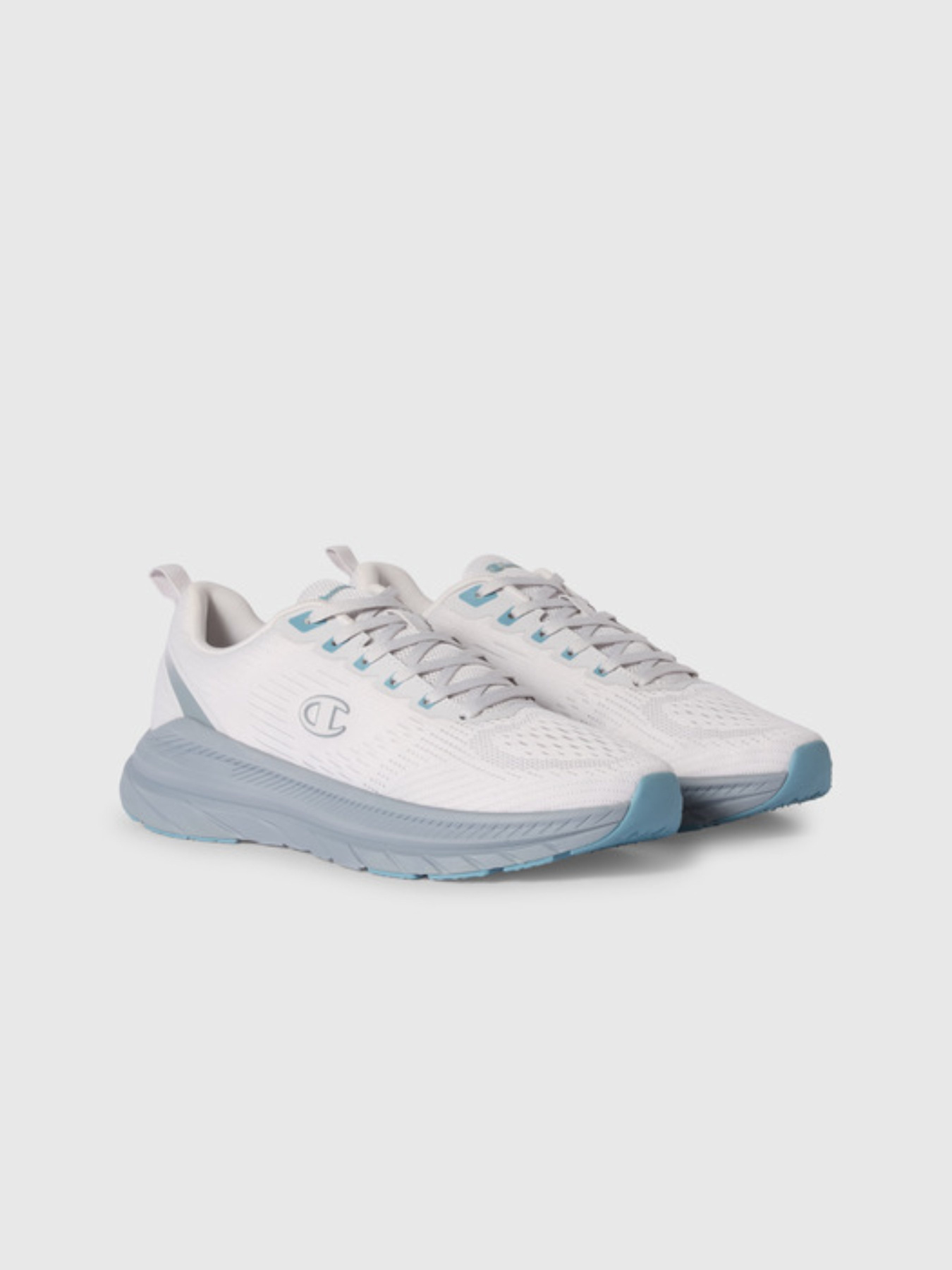 Кроссовки Champion ALPHA MAX Low Cut модель S60011-ES006 Кроссовки Champion ALPHA MAX Low Cut модель S60011-ES006 Фото
