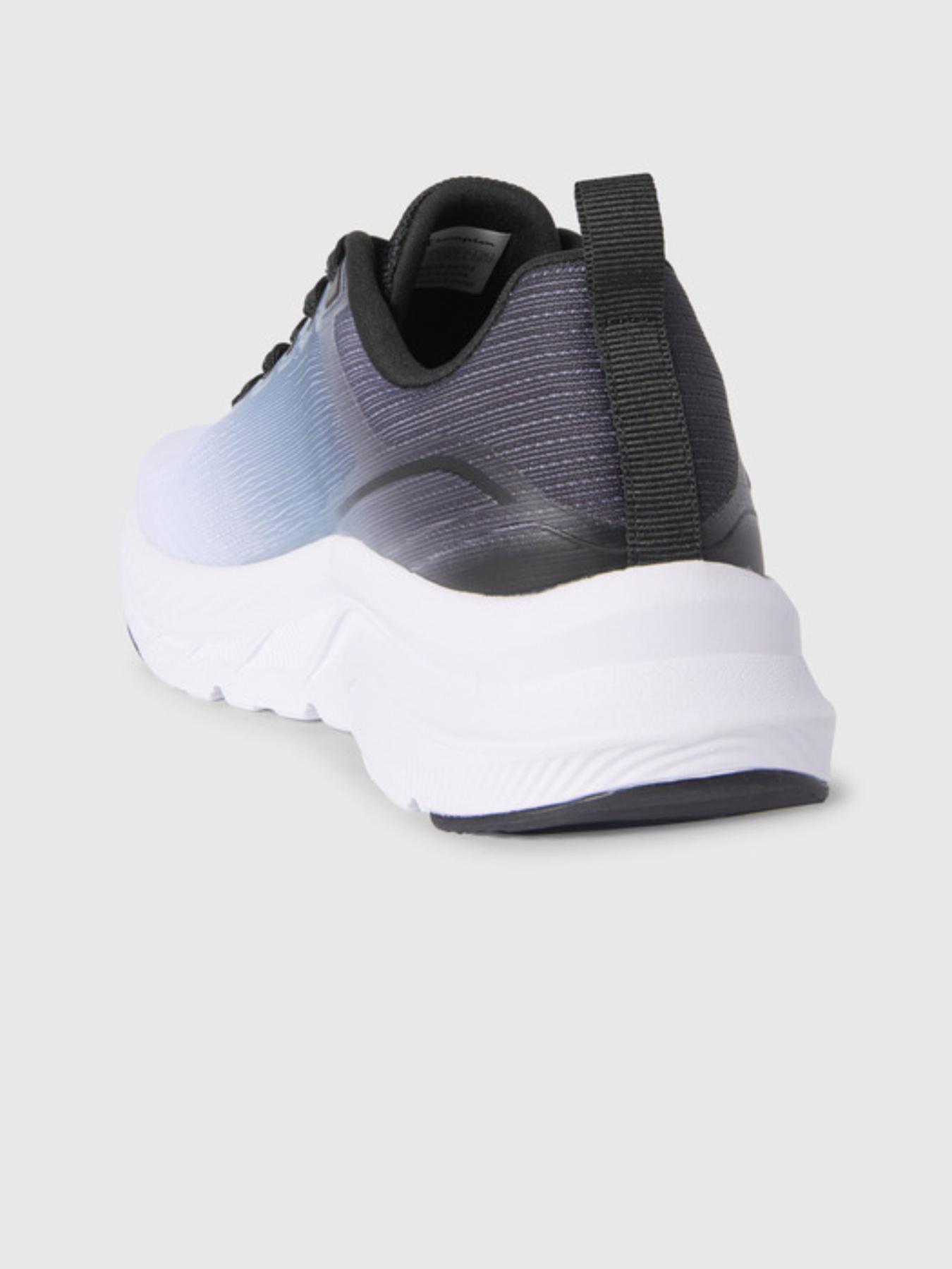 Кроссовки Champion ALPHA SUPERMAX Low Cut модель S60013-KK003 Кроссовки Champion ALPHA SUPERMAX Low Cut модель S60013-KK003 Фото