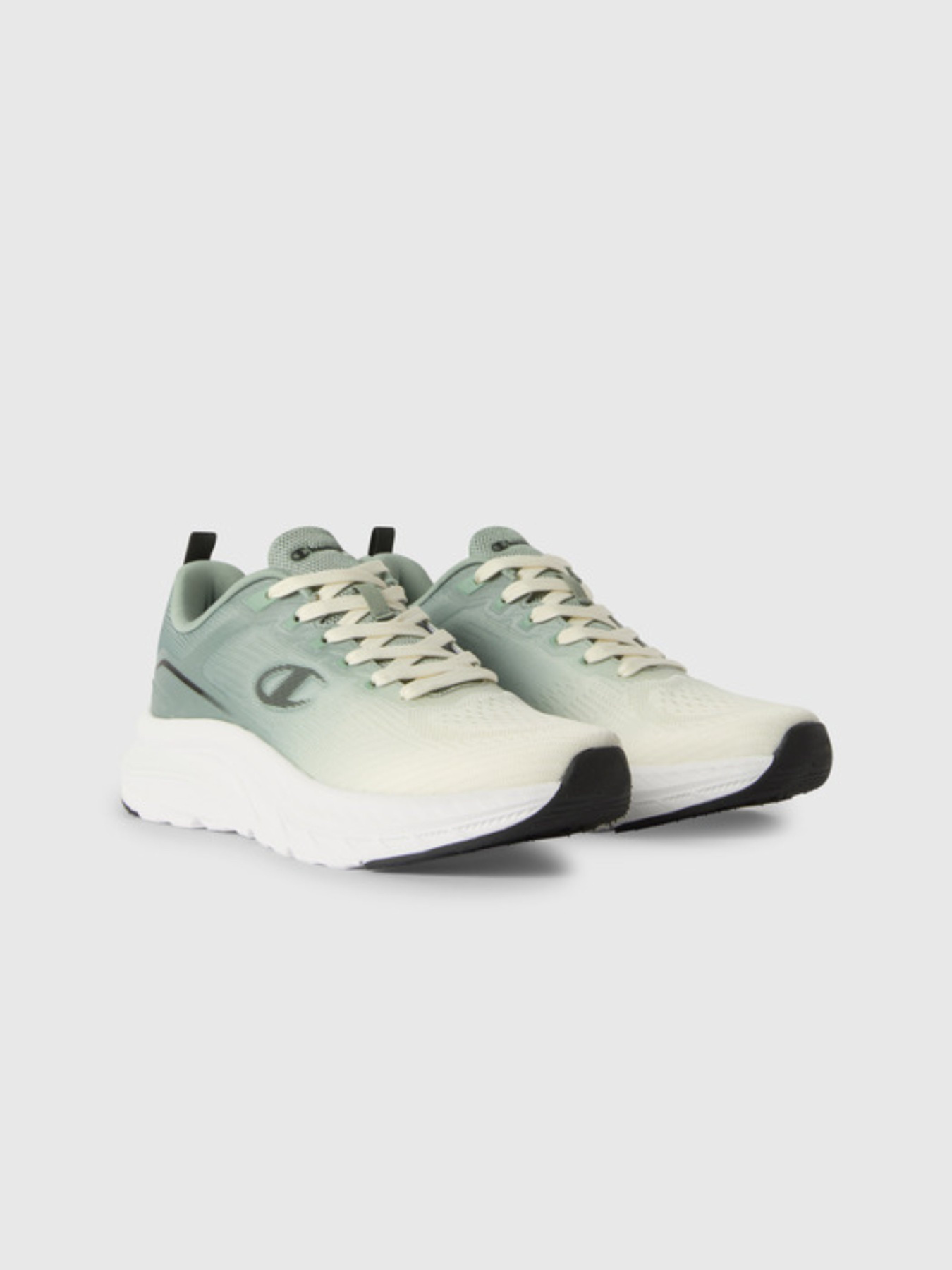 Кроссовки Champion ALPHA SUPERMAX Low Cut модель S60013-YS147 Кроссовки Champion ALPHA SUPERMAX Low Cut модель S60013-YS147 Фото