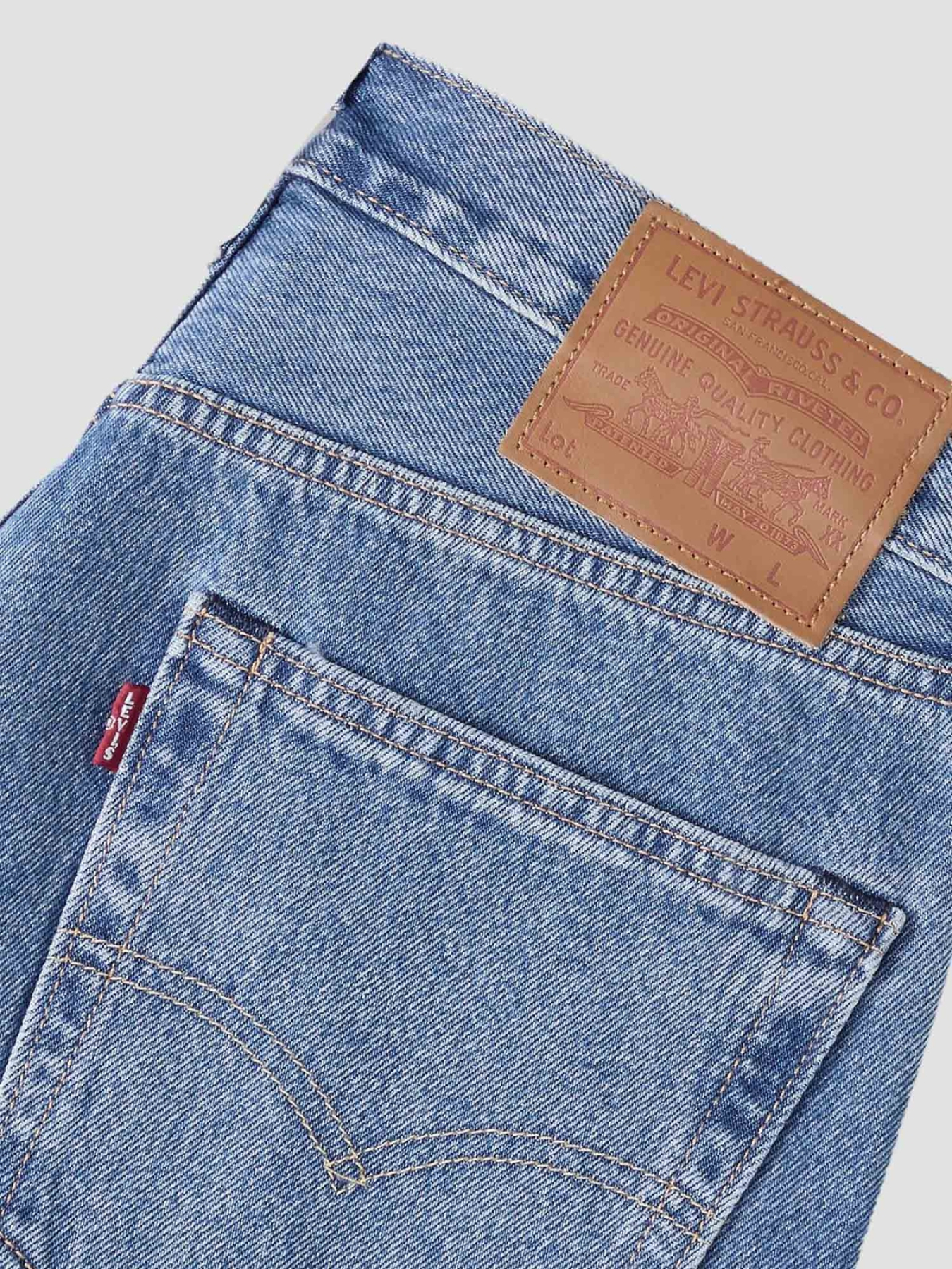Джинсы Levi's модель 0057V;0008 Фото