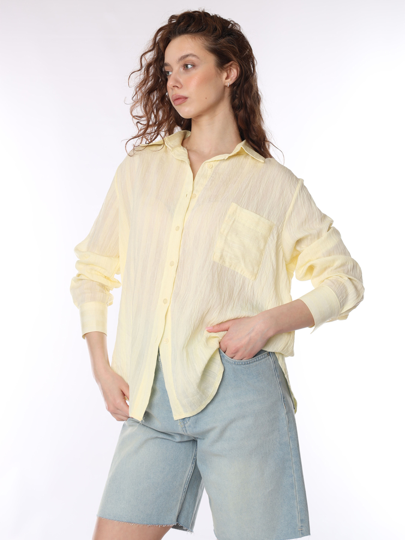 Рубашки YUKI модель ЦБ-00293535 Рубашки YUKI модель ЦБ-00293535 Фото
