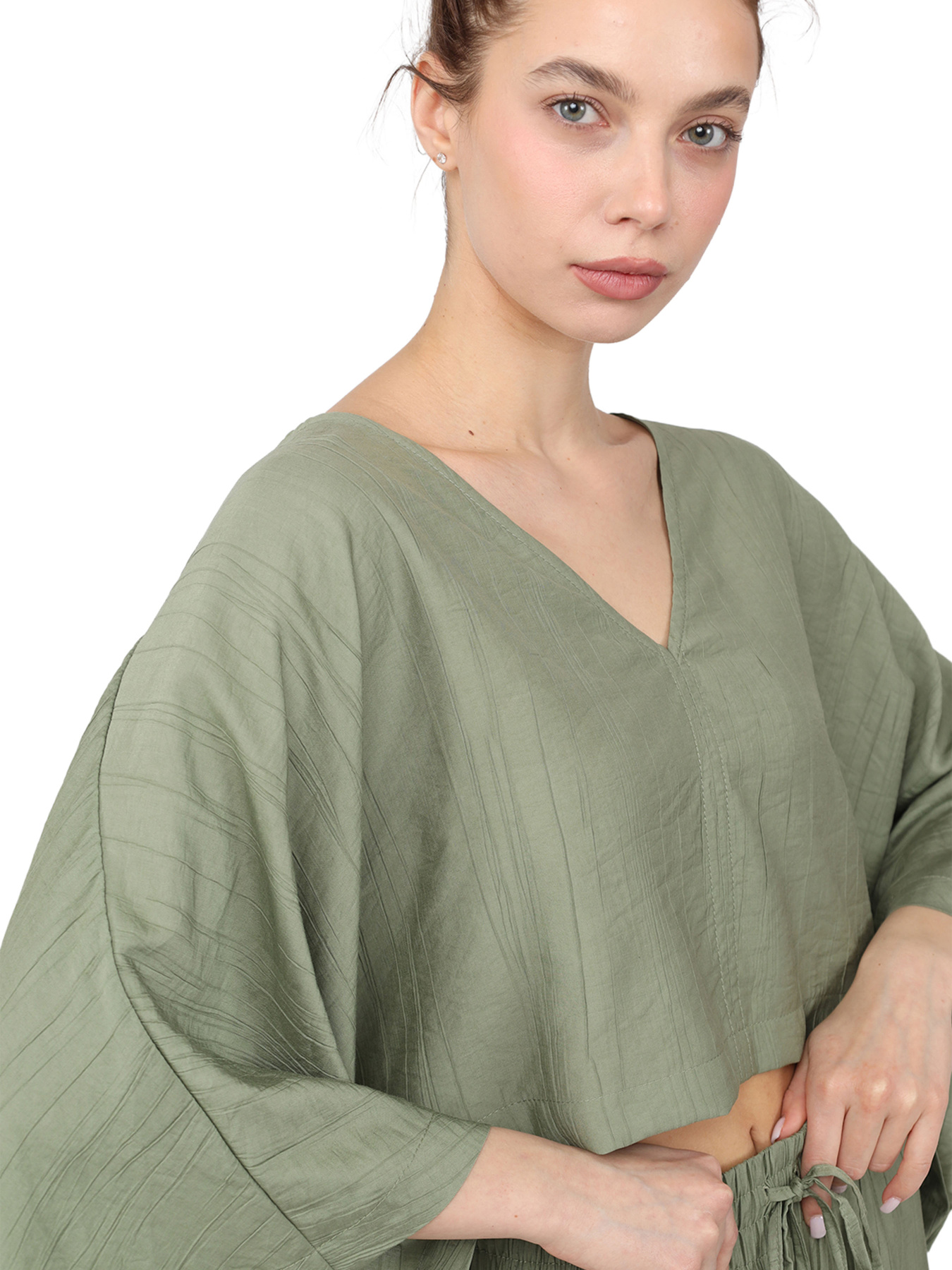 Рубашки YUKI модель ЦБ-00289704 Рубашки YUKI модель ЦБ-00289704 Фото