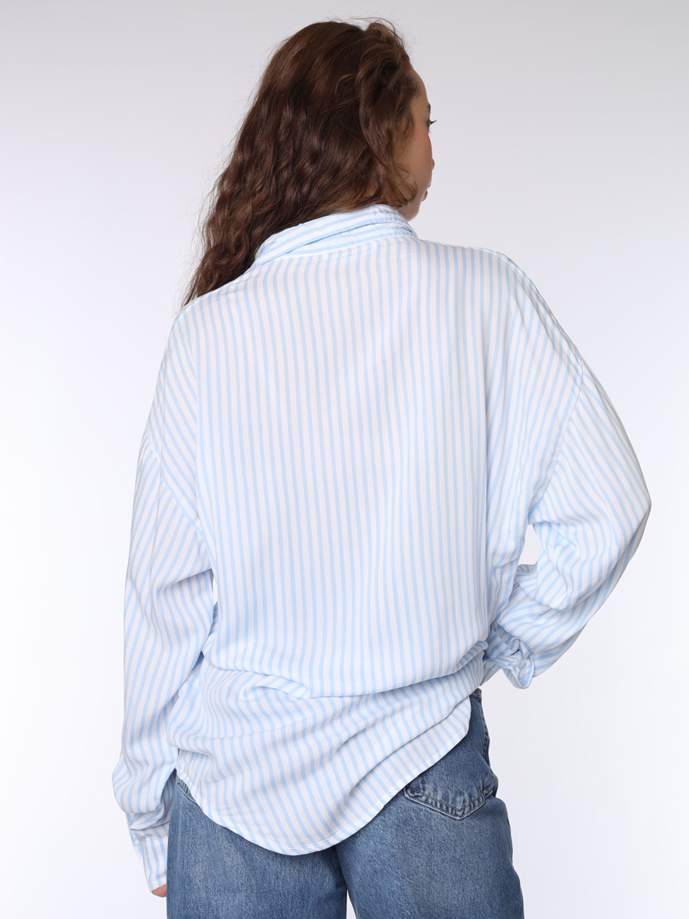 Рубашки YUKI модель ЦБ-00290013 Рубашки YUKI модель ЦБ-00290013 Фото