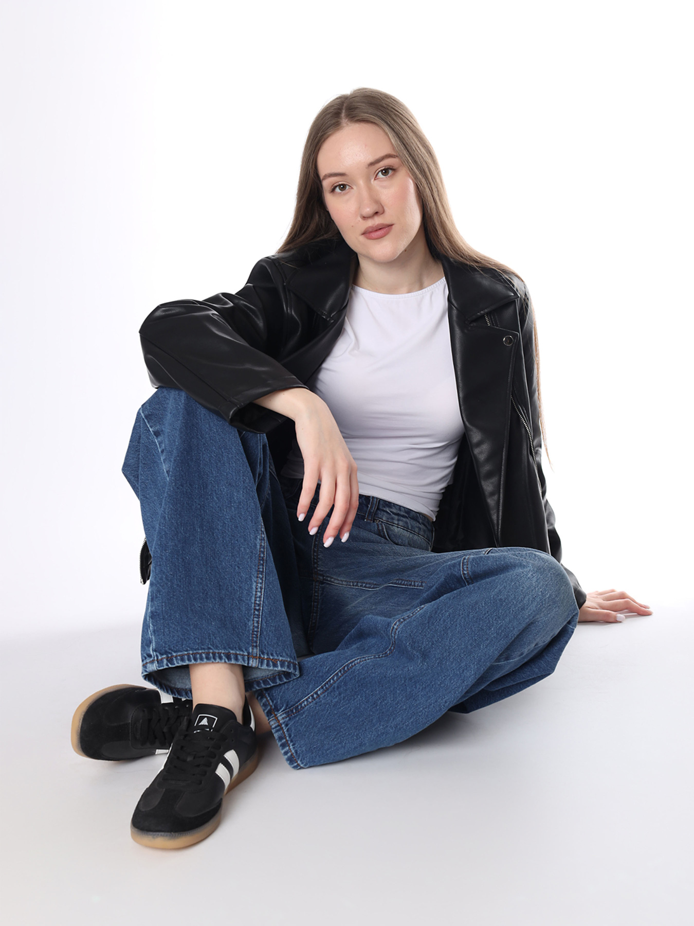 Джинсы YUKI модель ЦБ-00292212 Фото
