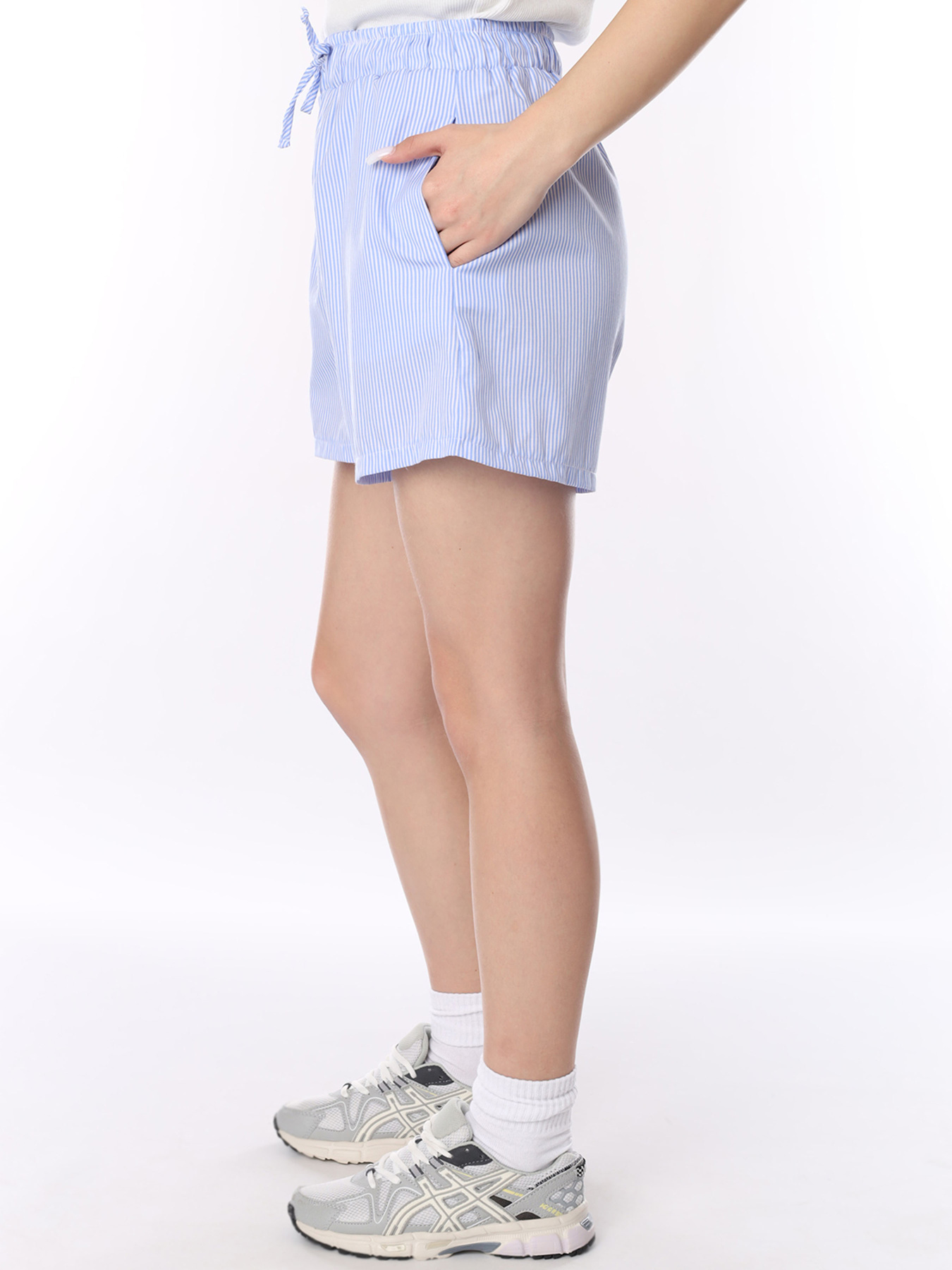 Шорты YUKI модель ЦБ-00292242 Шорты YUKI модель ЦБ-00292242 Фото