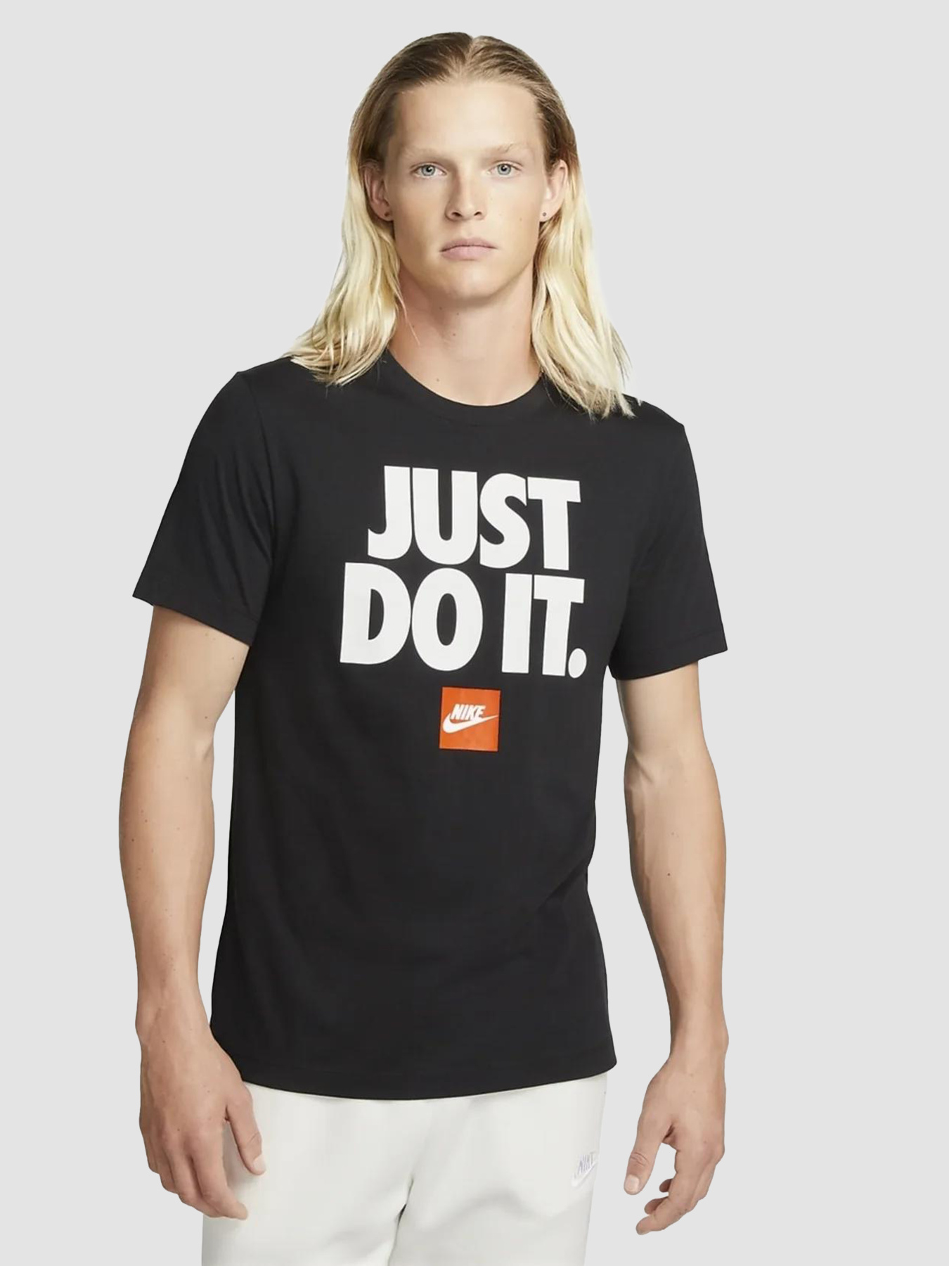 Футболки і поло NIKE Sportswear Just Do It Verbiage модель DZ2989-010 Футболки і поло NIKE Sportswear Just Do It Verbiage модель DZ2989-010 Фото