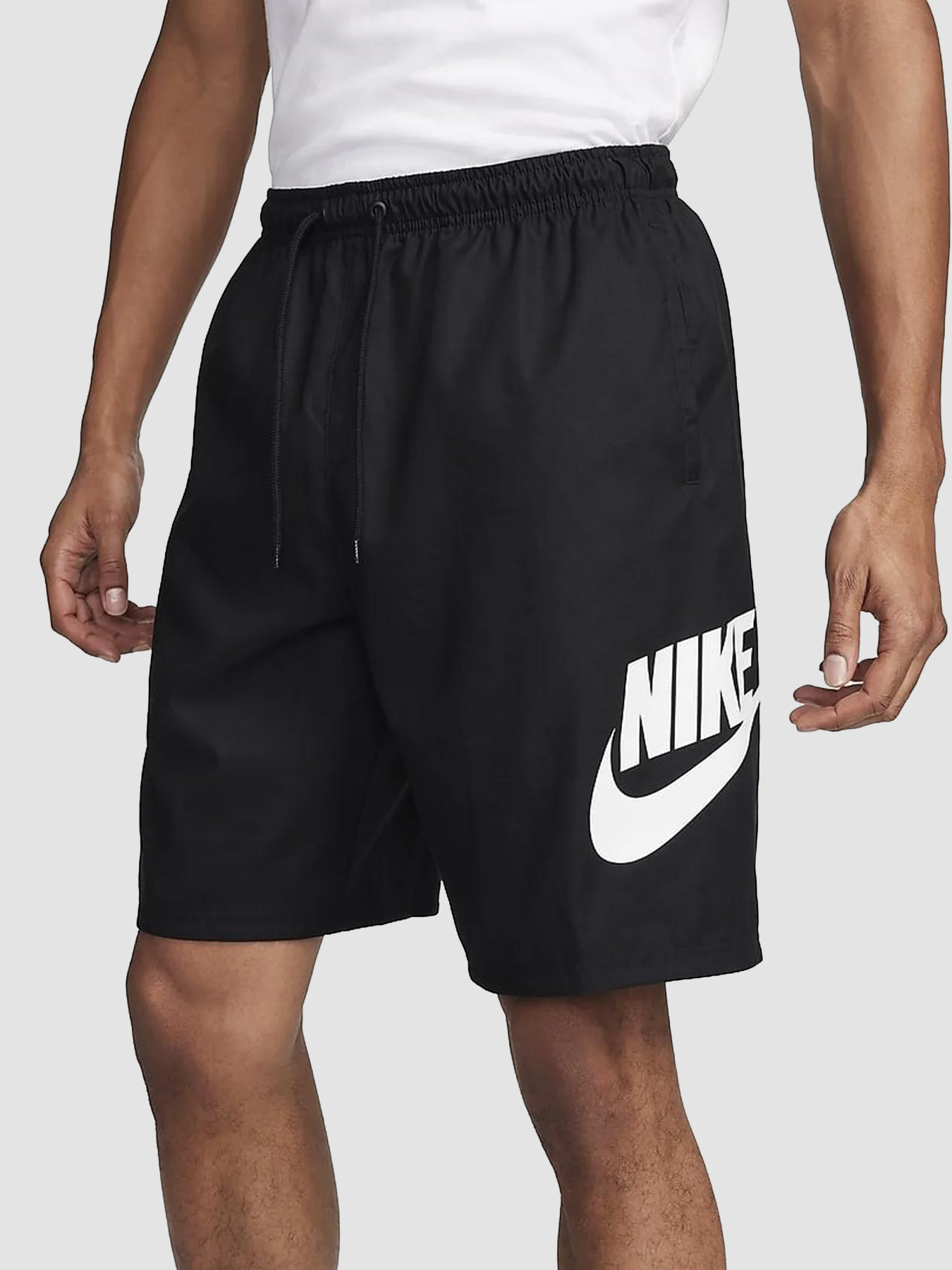 Шорты NIKE Club Short Wvn модель FN3303-010 Фото