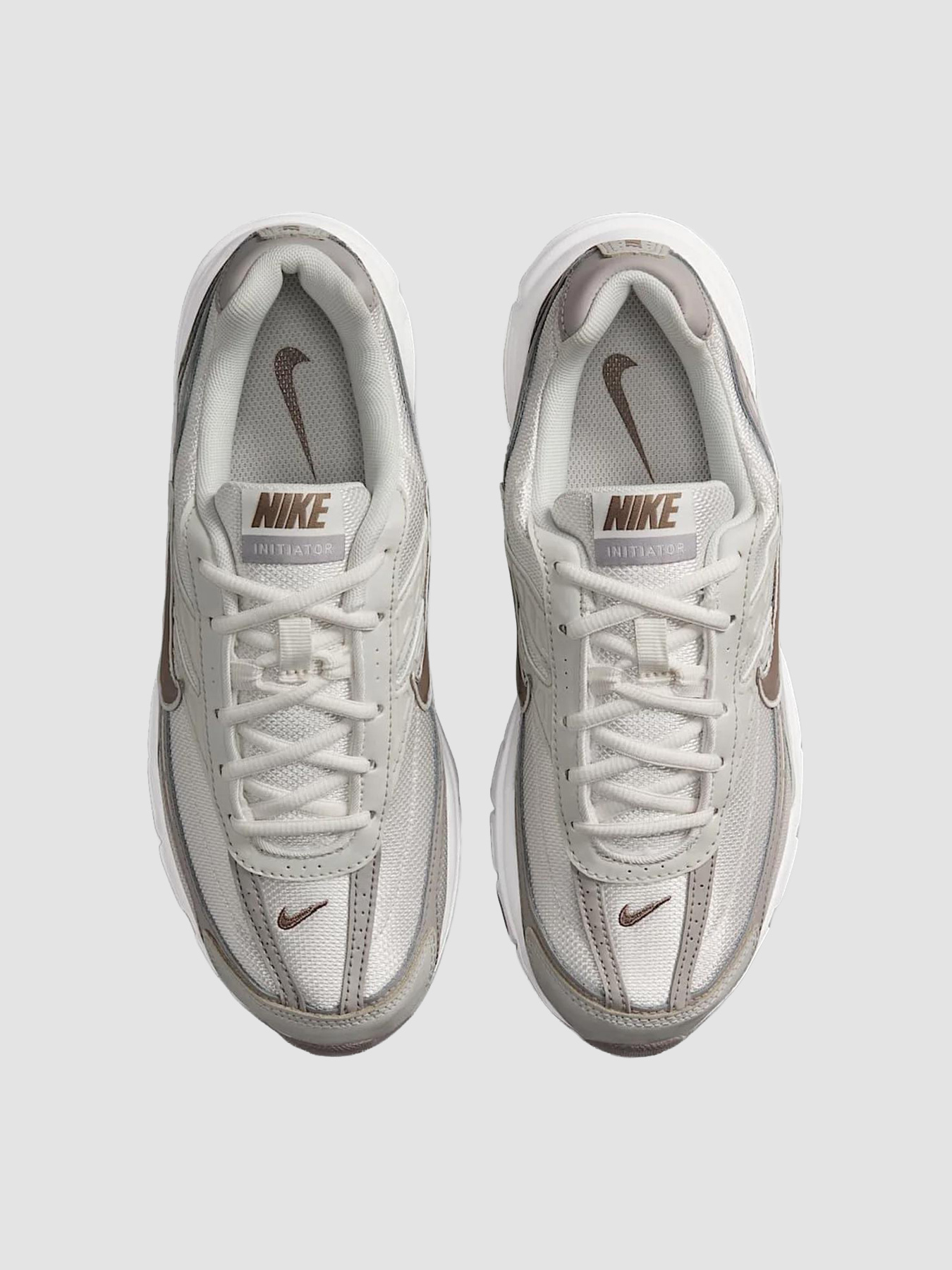Кроссовки NIKE Initiator Phantom Light Bone модель IB4339-001 Кроссовки NIKE Initiator Phantom Light Bone модель IB4339-001 Фото