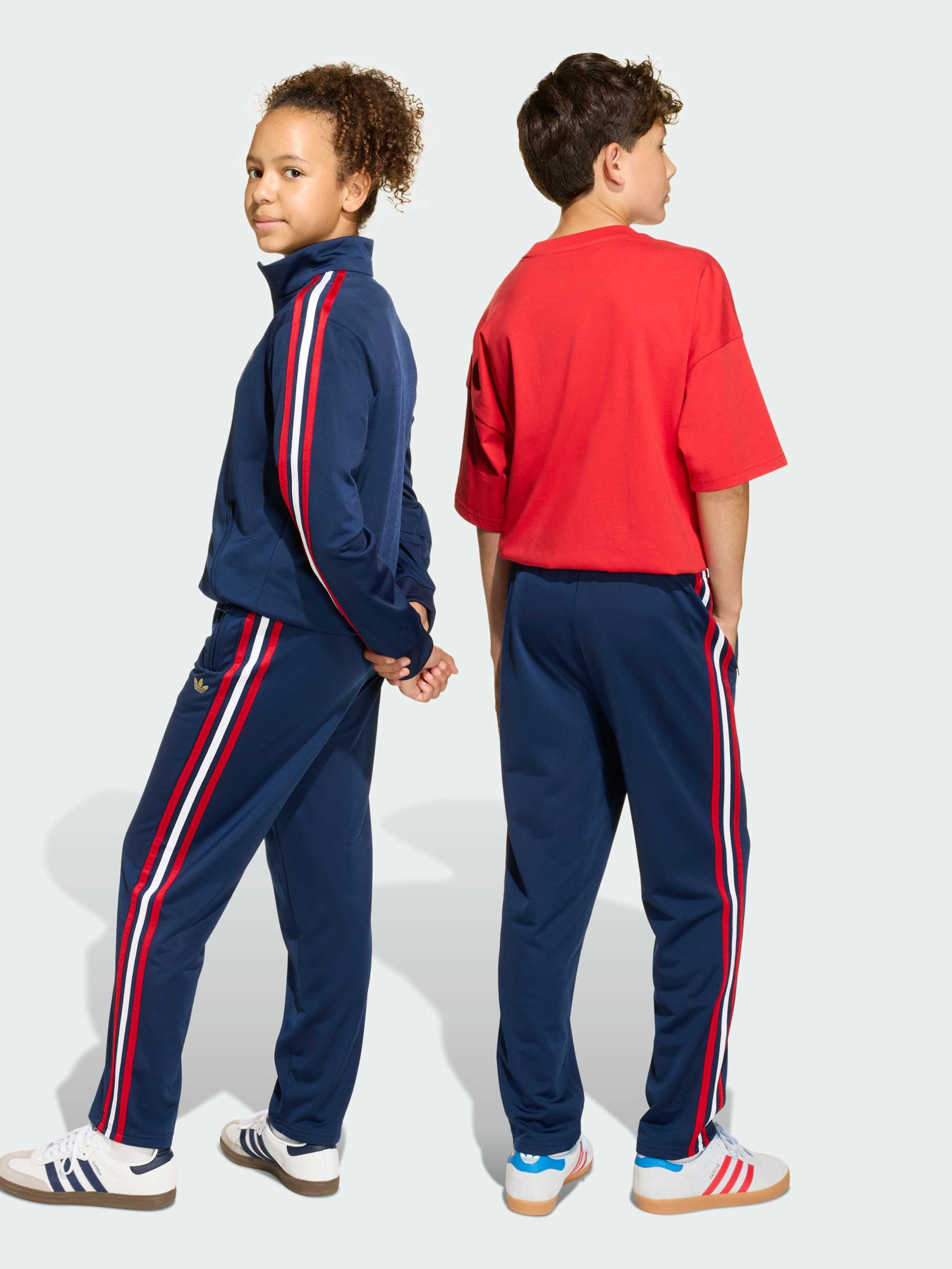Штани Adidas Adicolor модель KC9497 Фото