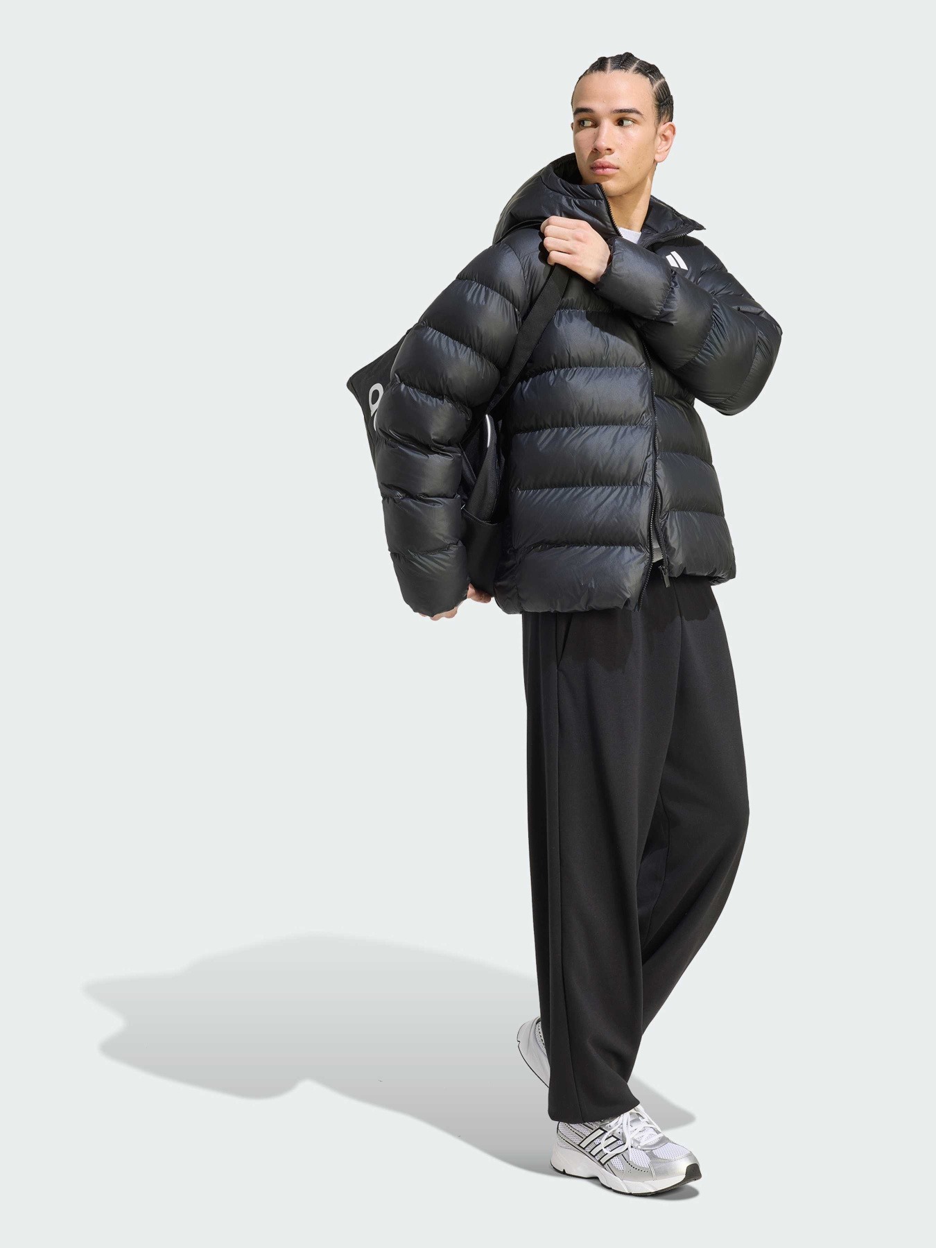 Куртки и дубленки Adidas Adidas Essentials модель KF2708 Фото