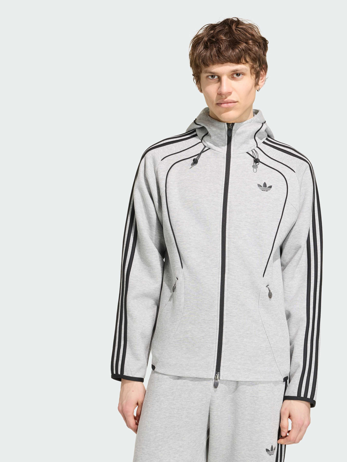 Худи и свитшоты Adidas модель KR7070 Фото