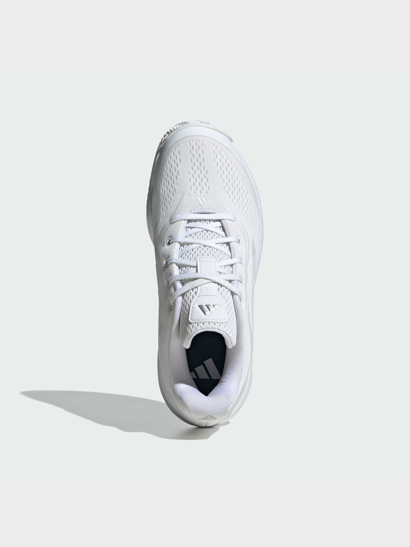Кроссовки Adidas модель IH4669 Кроссовки Adidas модель IH4669 Фото
