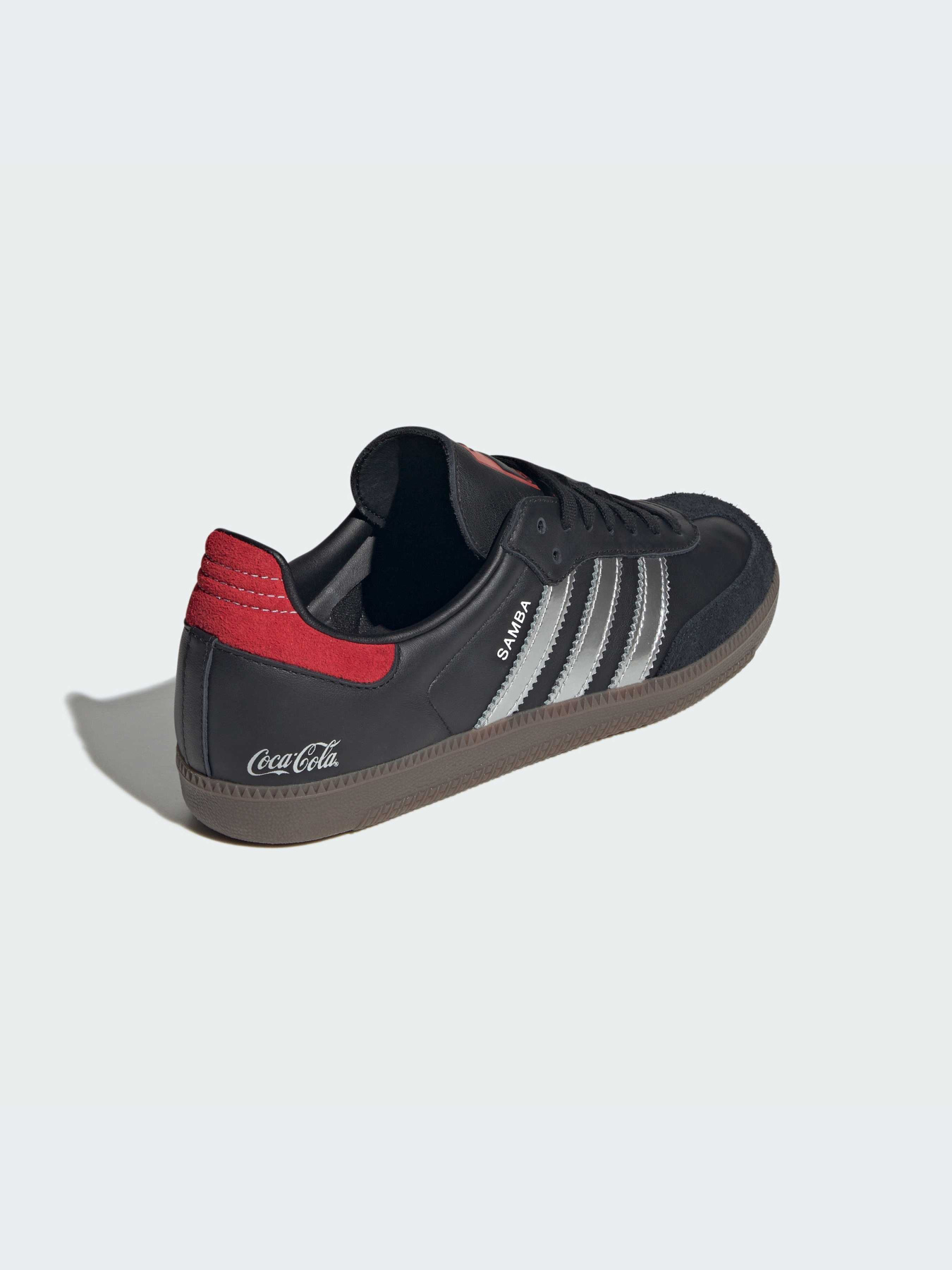 Кроссовки Adidas модель KH6880-KZ Кроссовки Adidas модель KH6880-KZ Фото