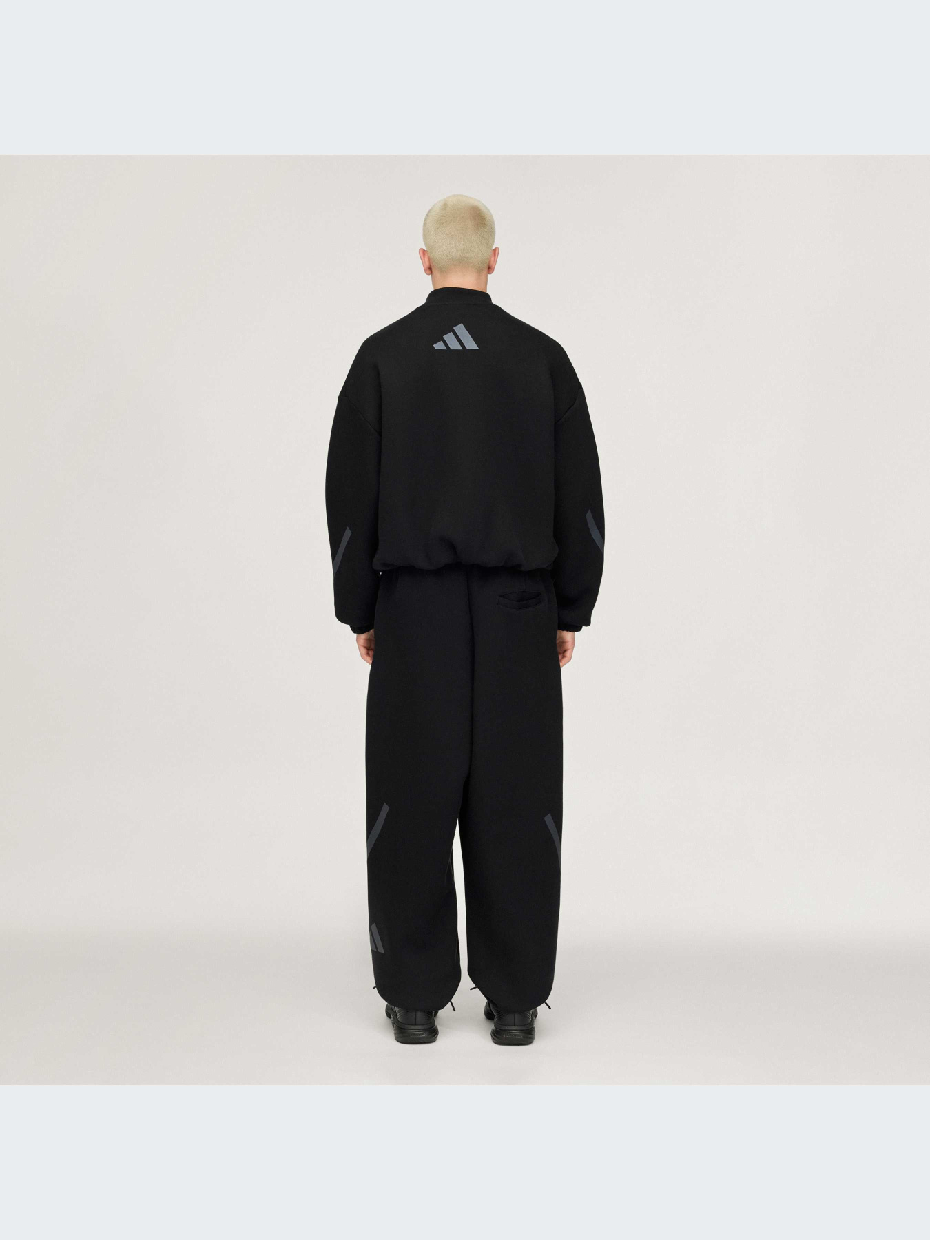 Брюки Adidas модель KR7845-KZ Брюки Adidas модель KR7845-KZ Фото
