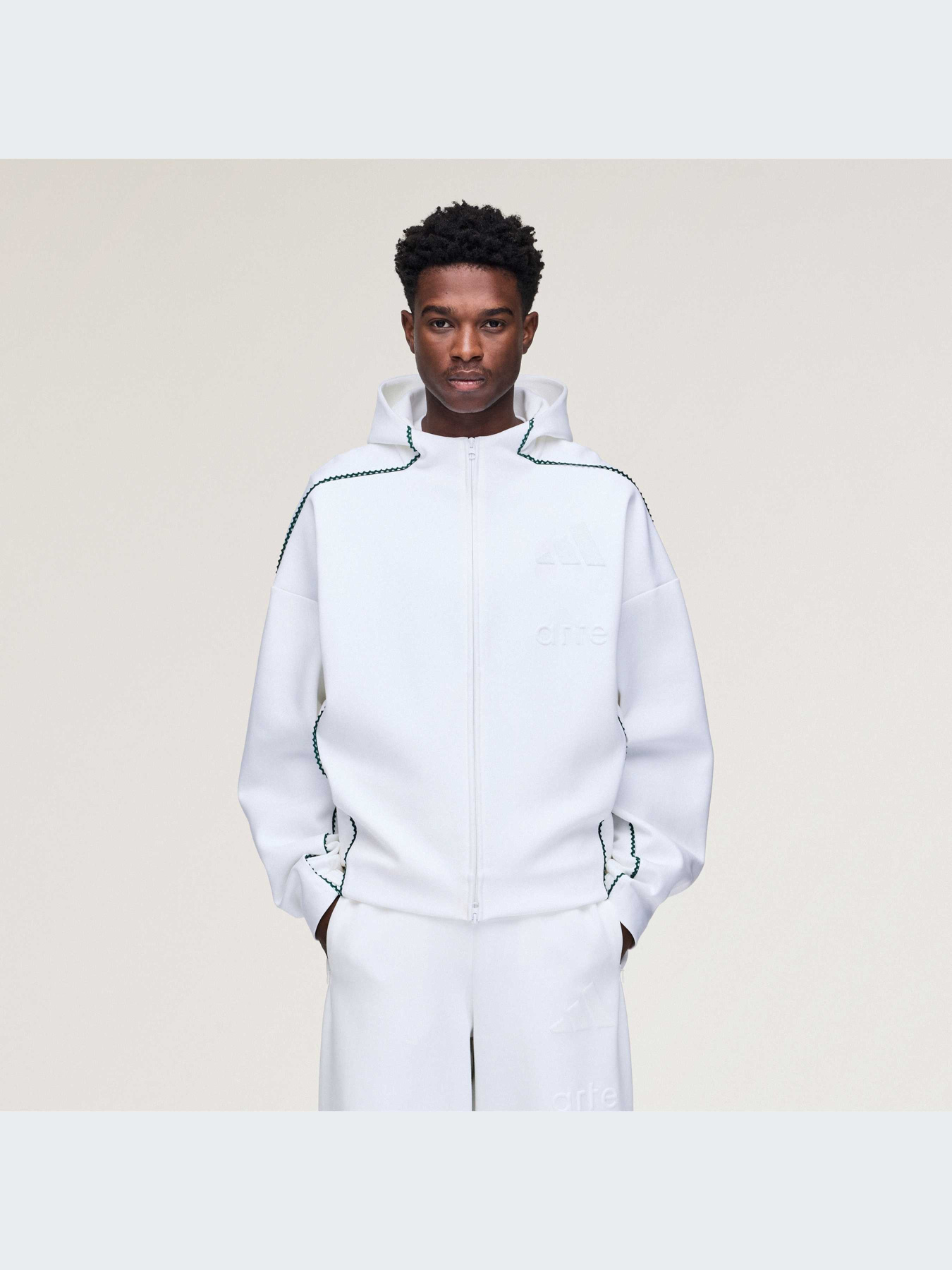 Худи и свитшоты Adidas модель KC9591-KZ Фото