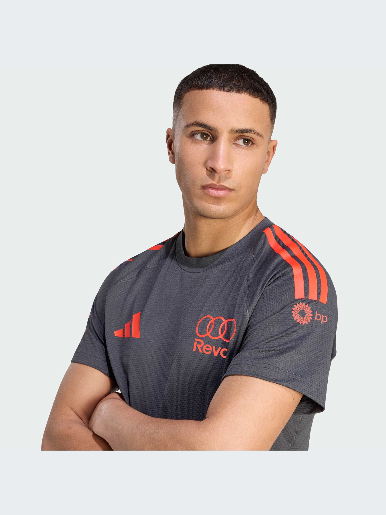 Футболки и поло Adidas модель KE9100-KZ Футболки и поло Adidas модель KE9100-KZ Фото
