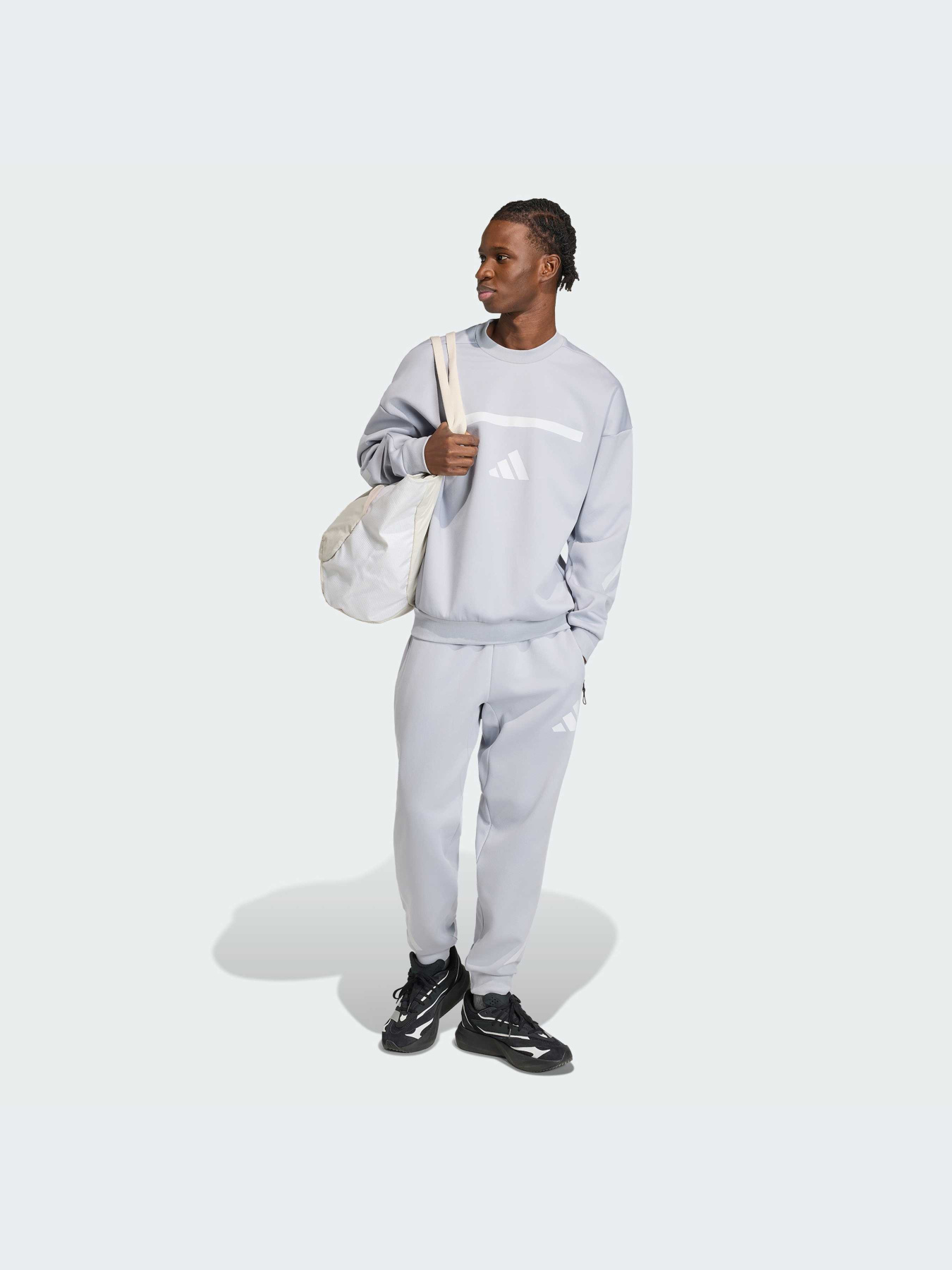 Худи и свитшоты Adidas ZNE модель KE4707-KZ Фото