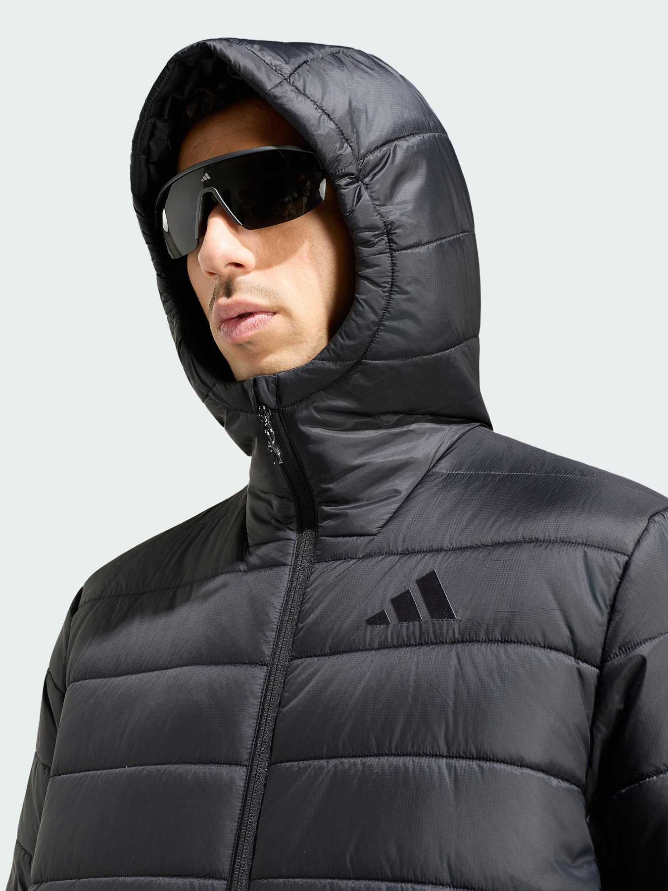 Куртки та дублянки Adidas Adidas Essentials модель KX4221 Фото