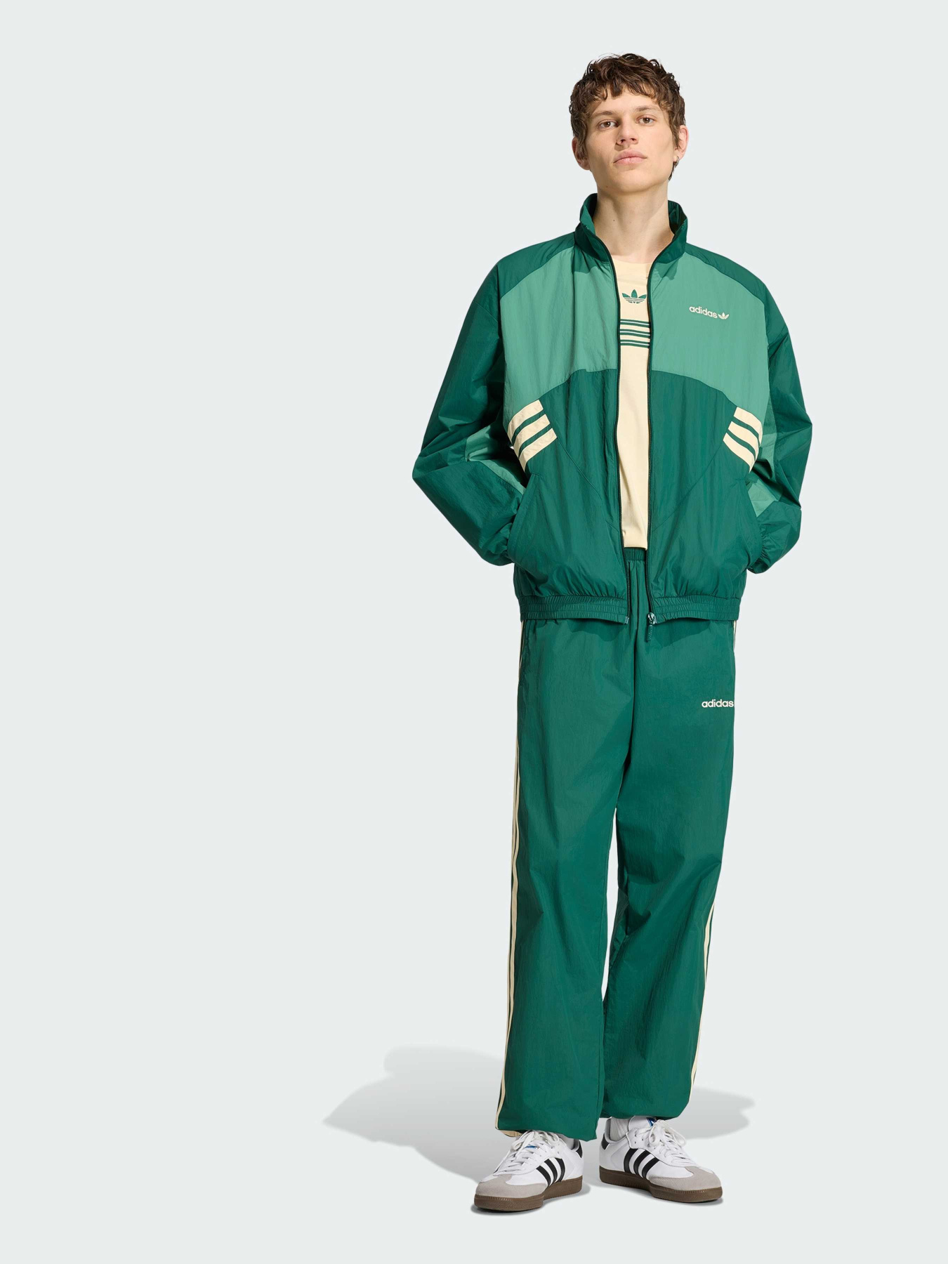 Худи и свитшоты Adidas модель KT4321 Худи и свитшоты Adidas модель KT4321 Фото
